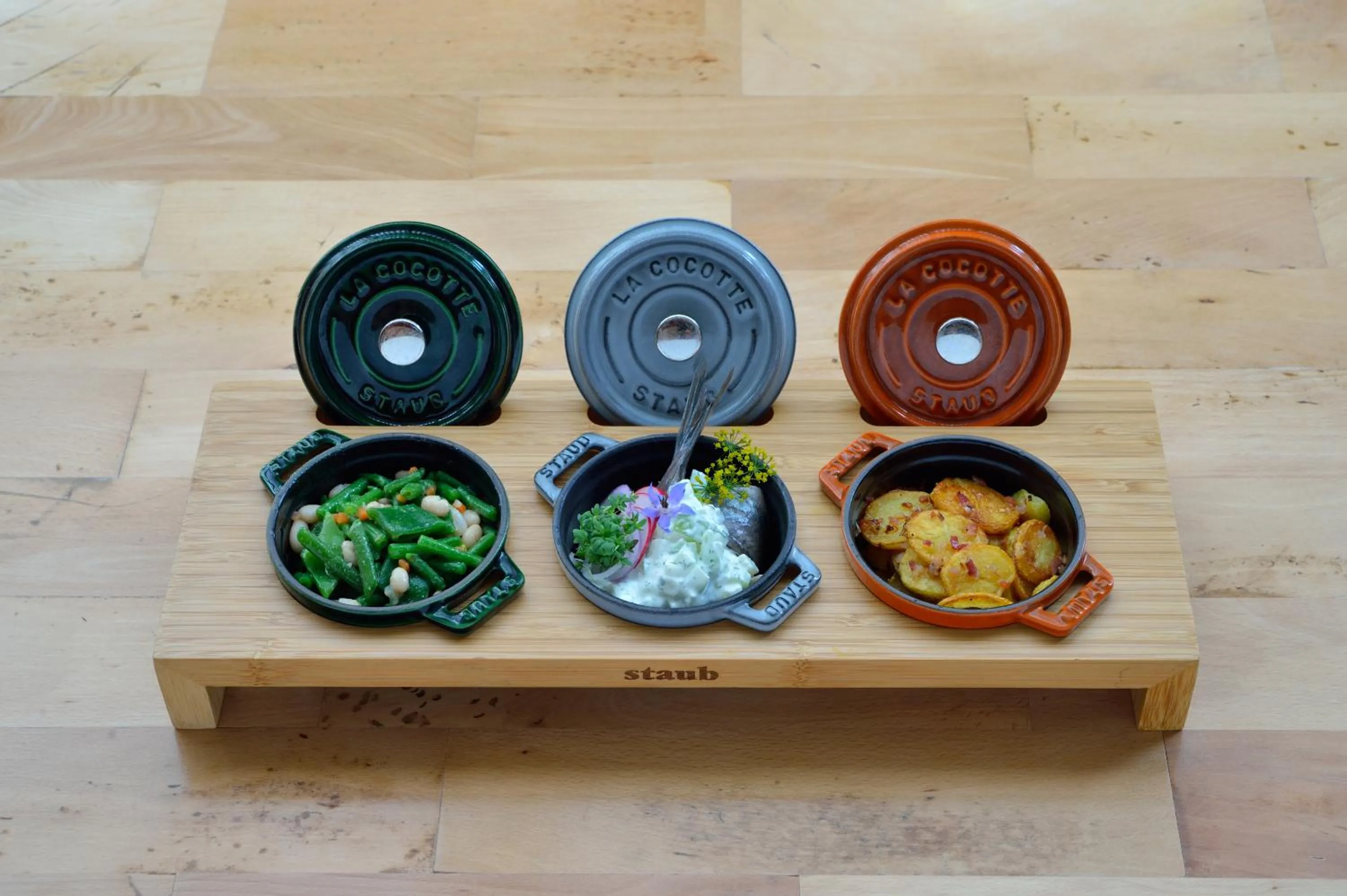 Food in Hotel Restaurant Reuter