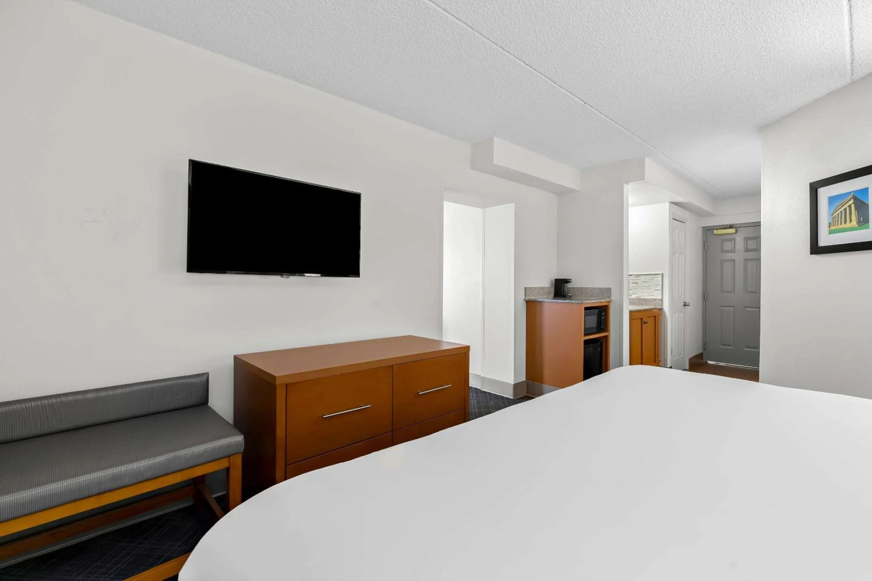 Bedroom, Bed in Comfort Inn & Suites Nashville Near Tanger Outlets I-24 Antioch