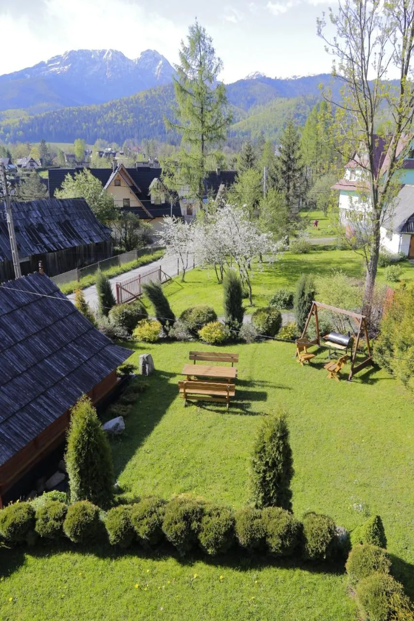 Property building in Pokoje Gościnne Pod Giewontem