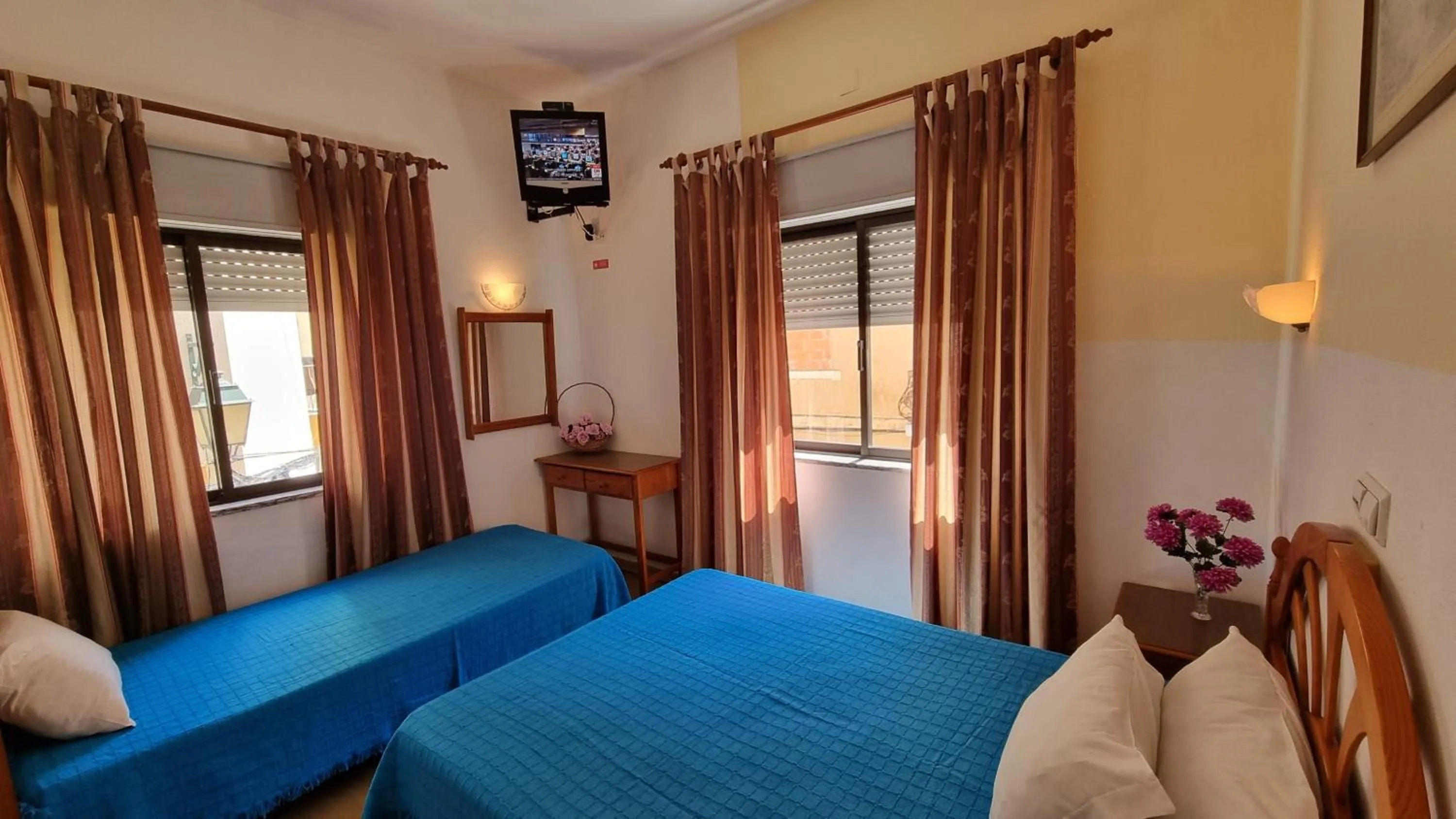 Photo of the whole room, Bed in Santa Isabel