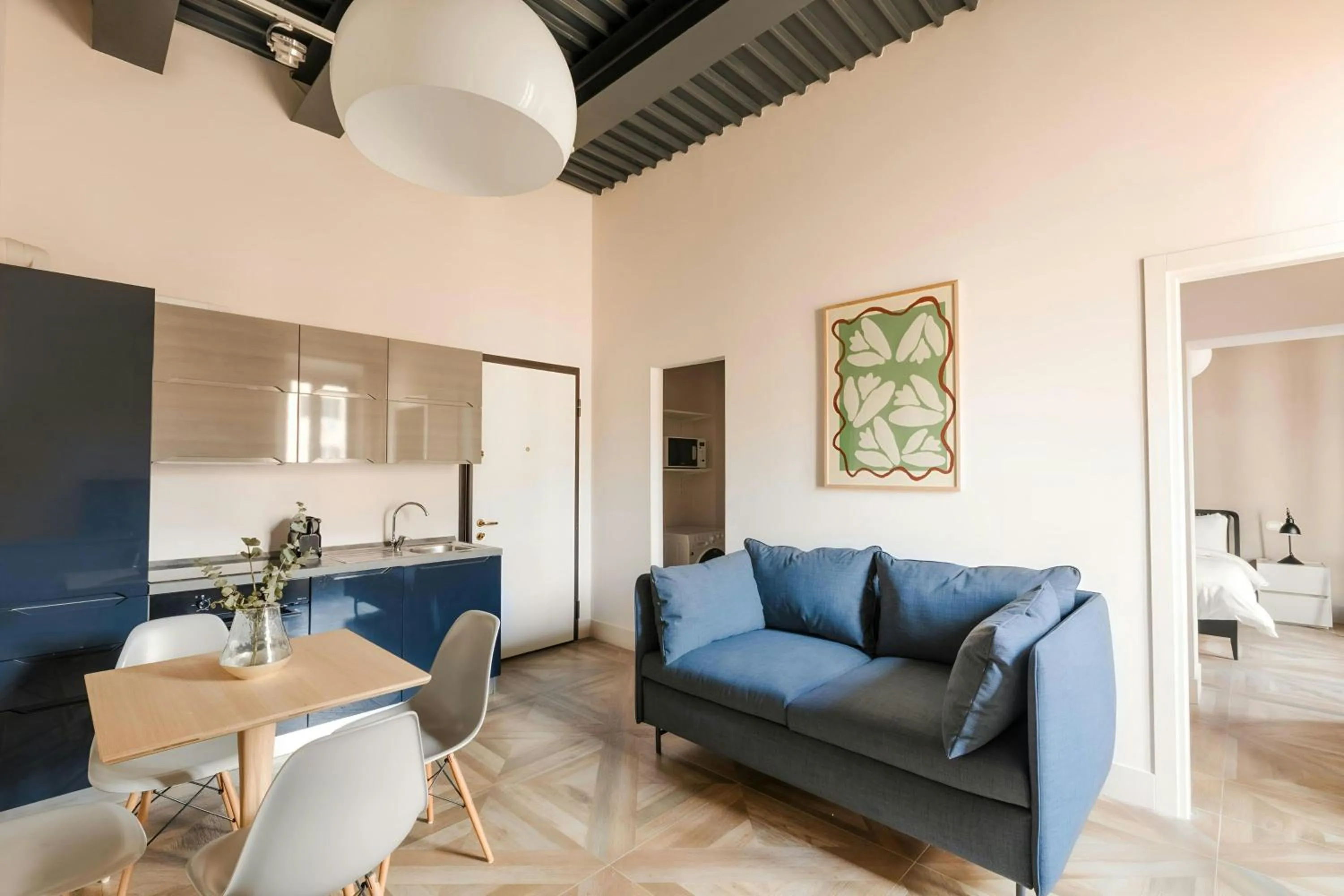 Living room in Piazza Barberini, Sonder Apartment by Marriott Bonvoy