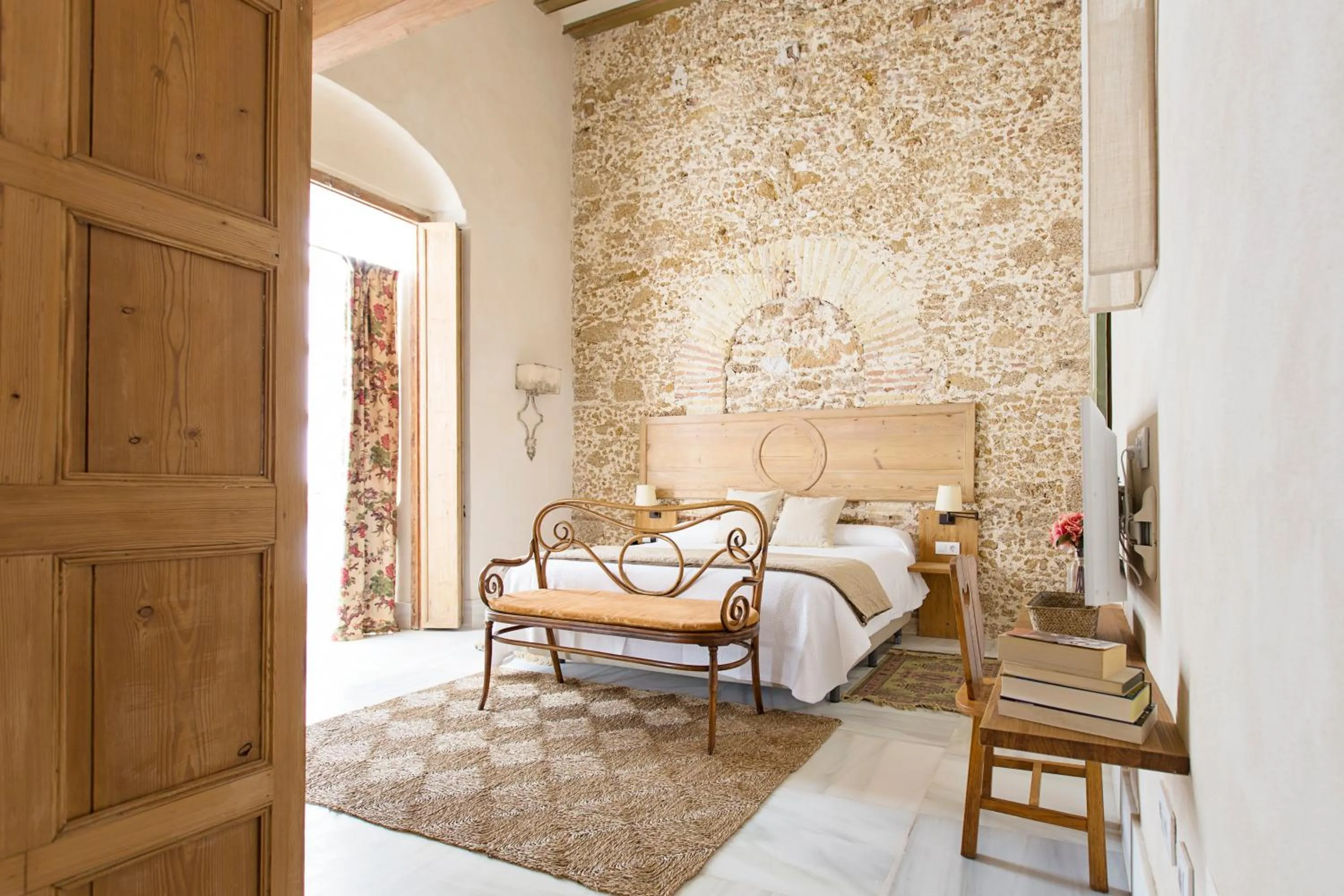 Bedroom, Bed in Hotel Casa de las Cuatro Torres