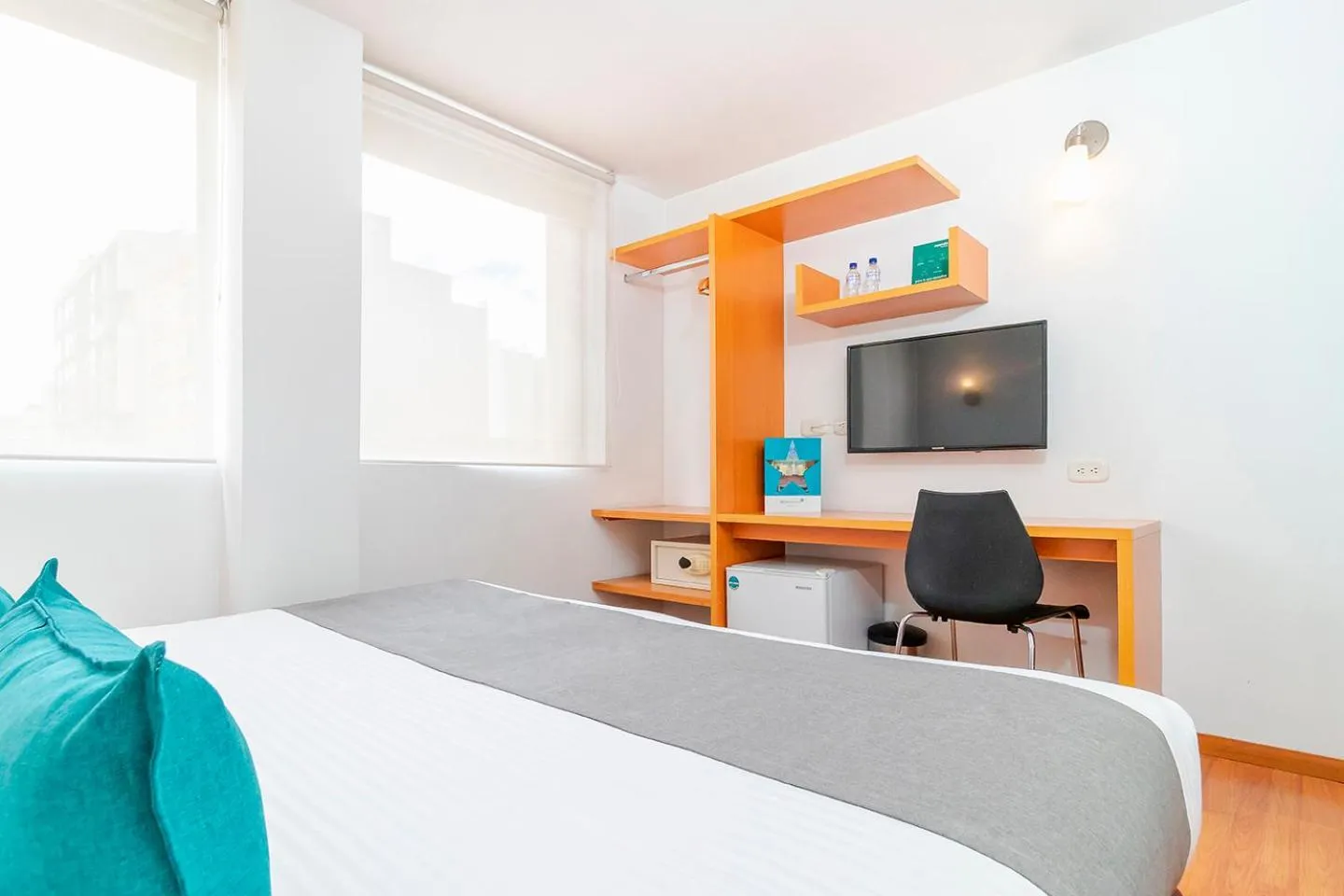 Photo of the whole room, Bed in Hotel Abitare 56