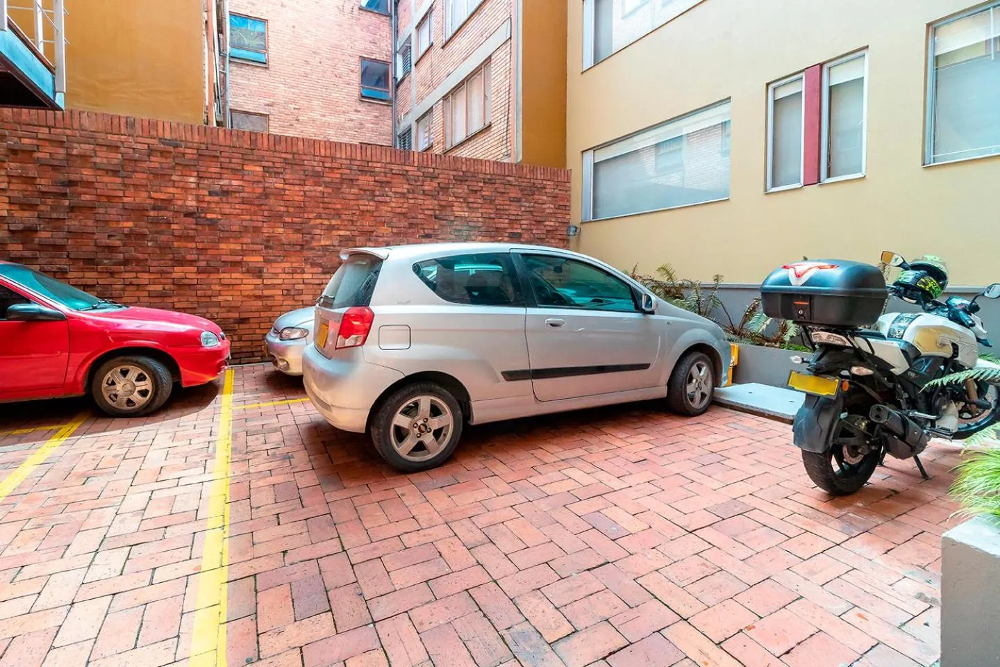 Parking in Hotel Abitare 56