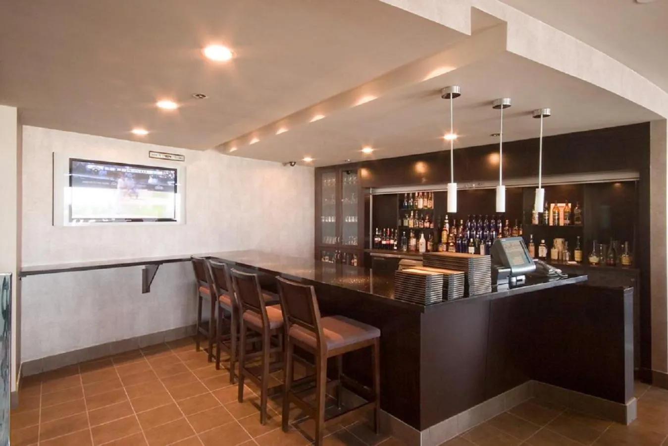 Restaurant/places to eat in Radisson Hotel Winnipeg Downtown