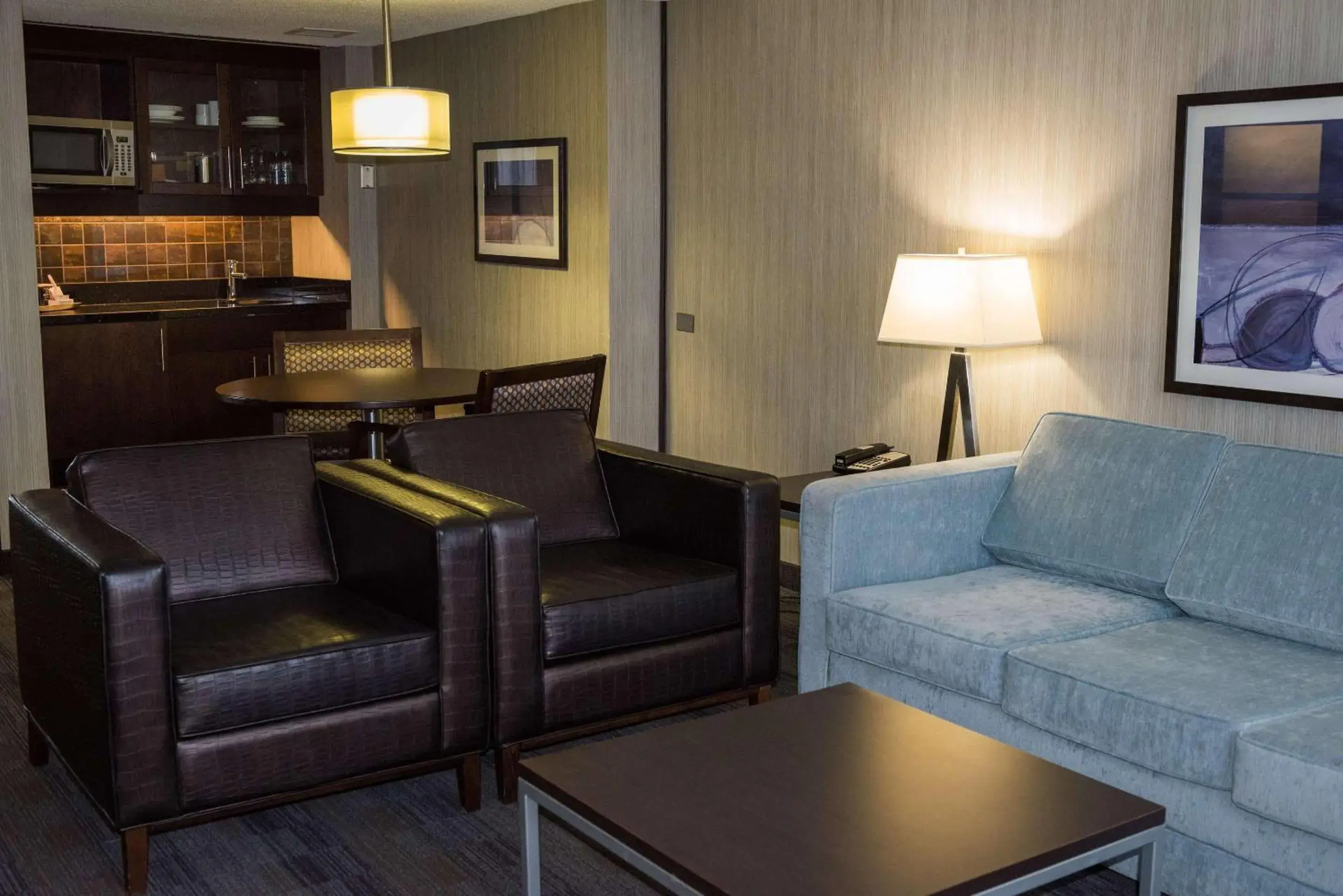 Bedroom in Radisson Hotel Winnipeg Downtown Bedroom in Radisson Hotel Winnipeg Downtown