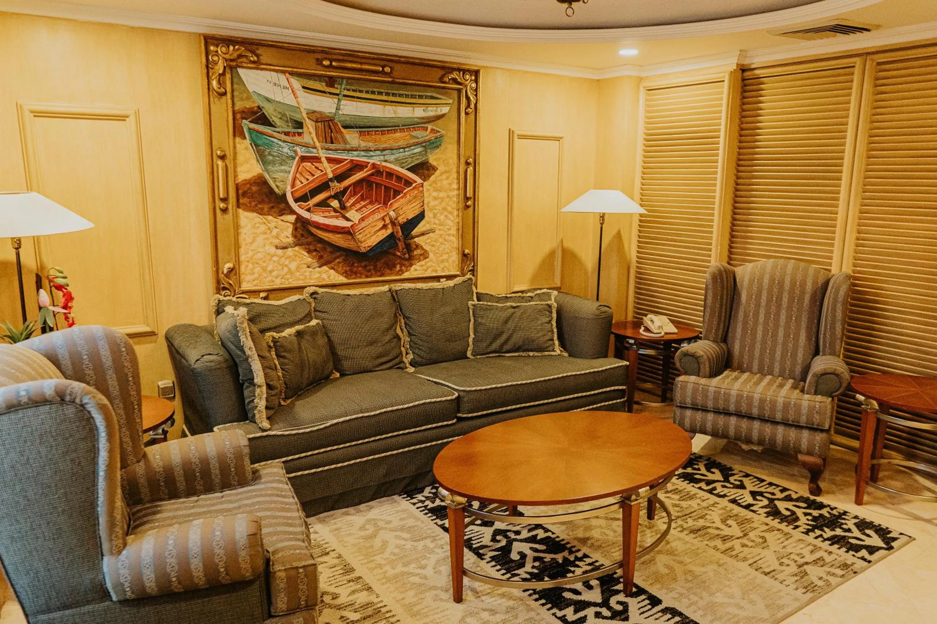 Seating area in Gran Hotel Diligencias