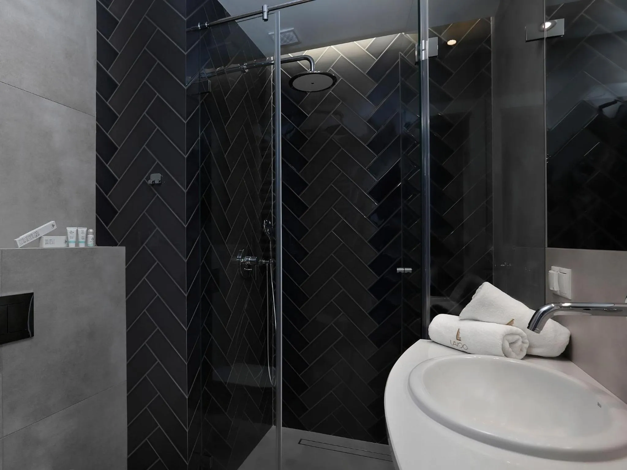 Bathroom in Lavoo Boutique Apartments