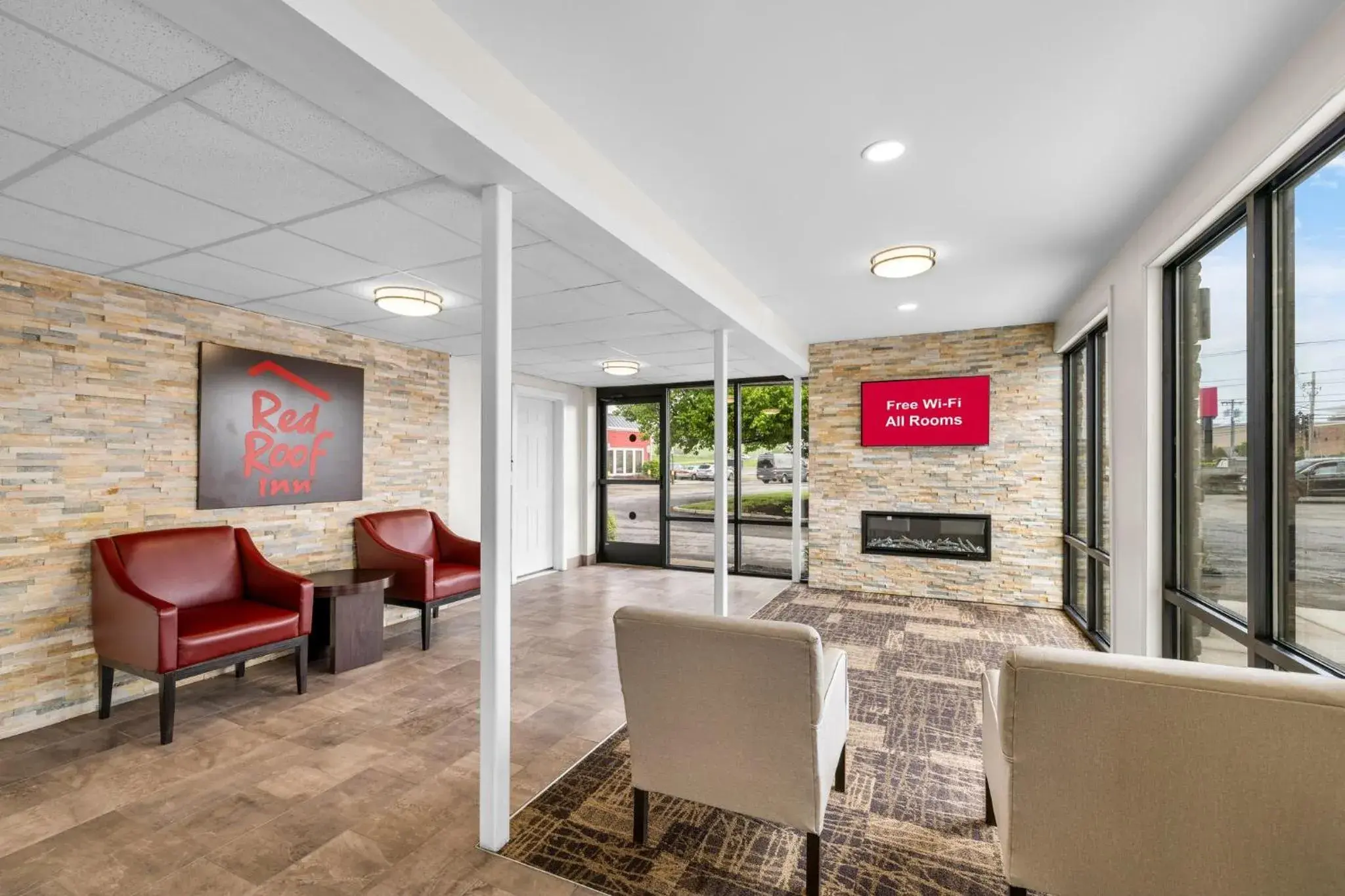 Lobby or reception in Red Roof Inn Niagara Falls Lobby or reception in Red Roof Inn Niagara Falls