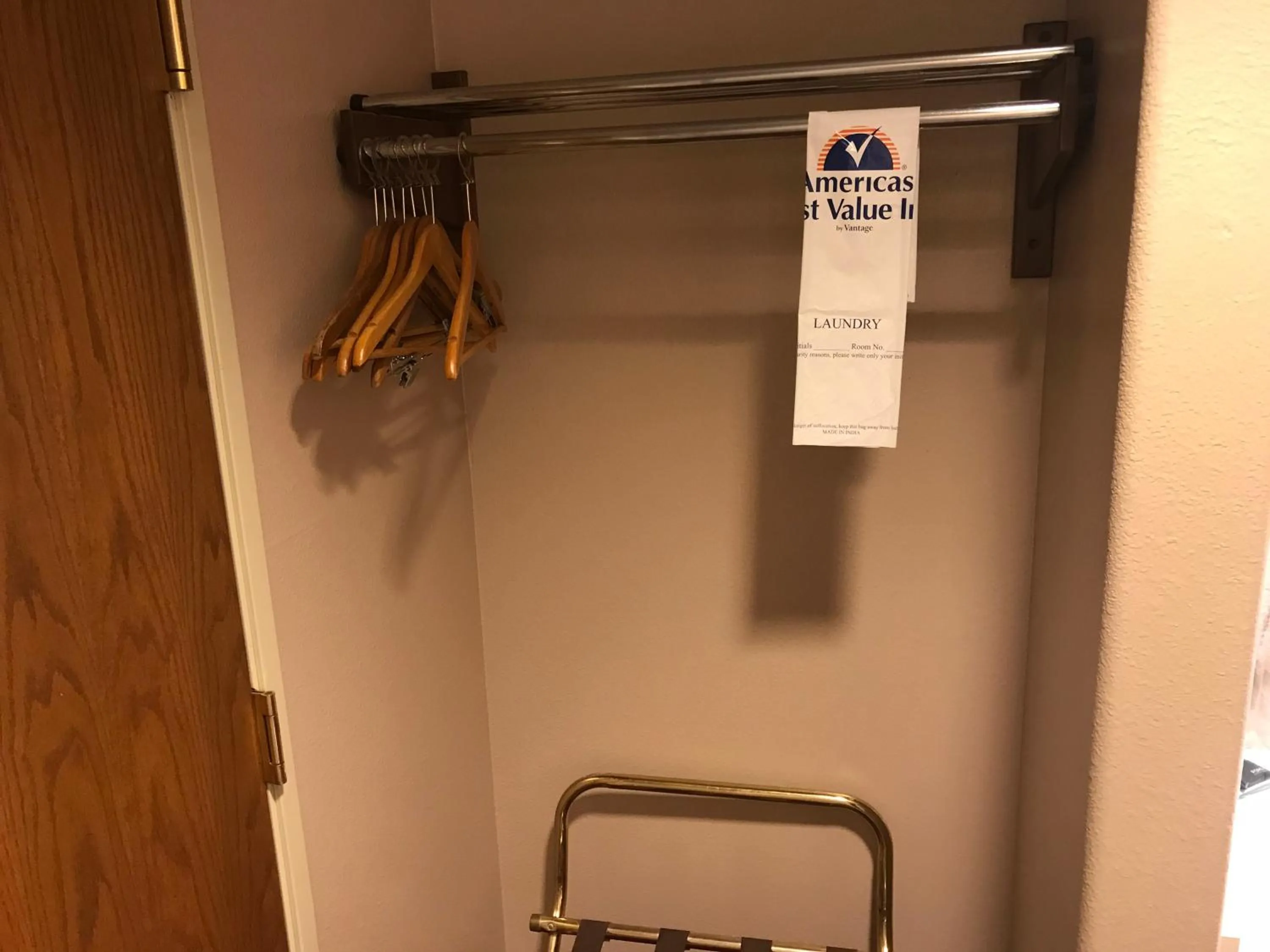 Bedroom in Americas Best Value Inn Cedar City