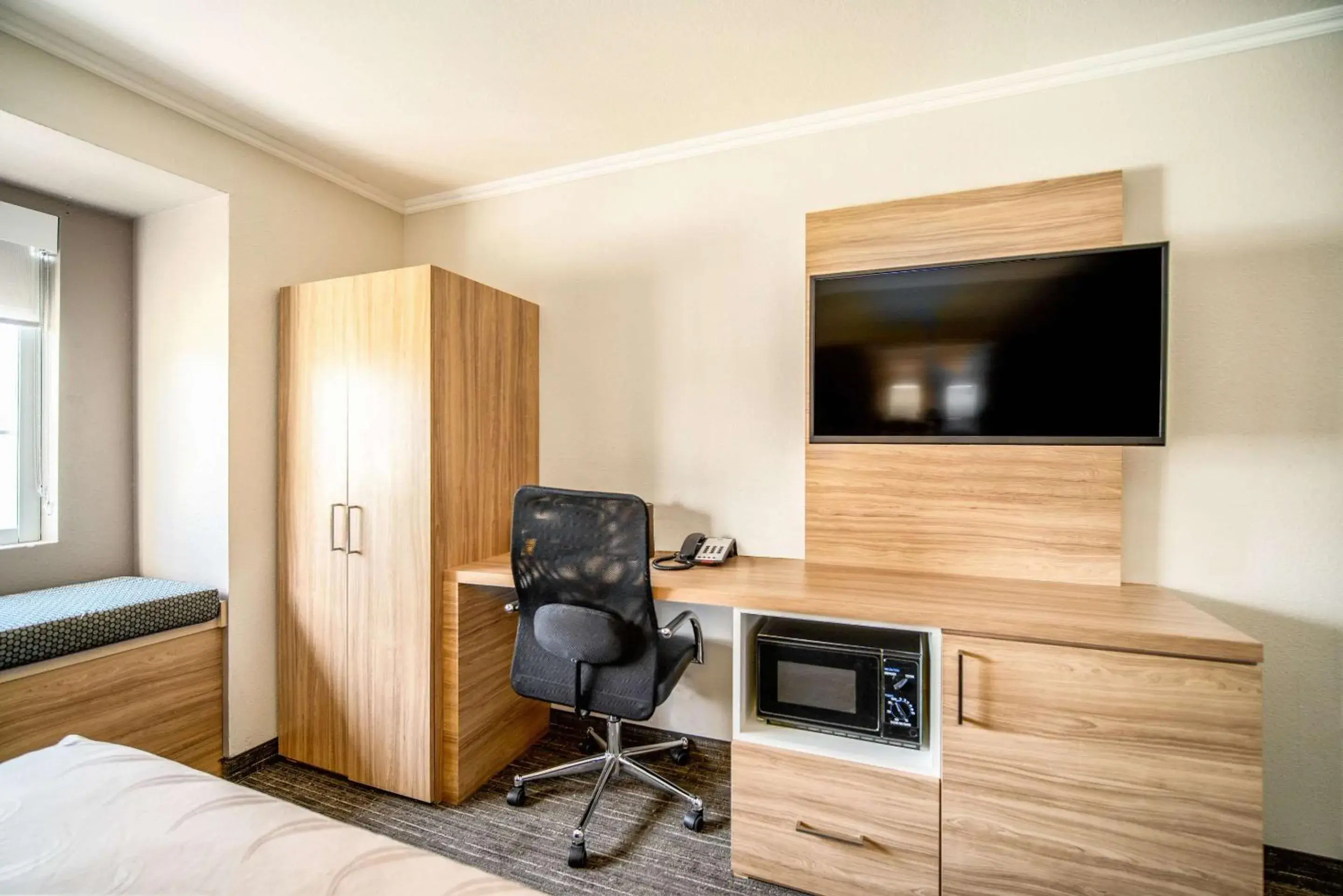 Bedroom, Bed in Quality Inn Chandler I-10 Bedroom, Bed in Quality Inn Chandler I-10