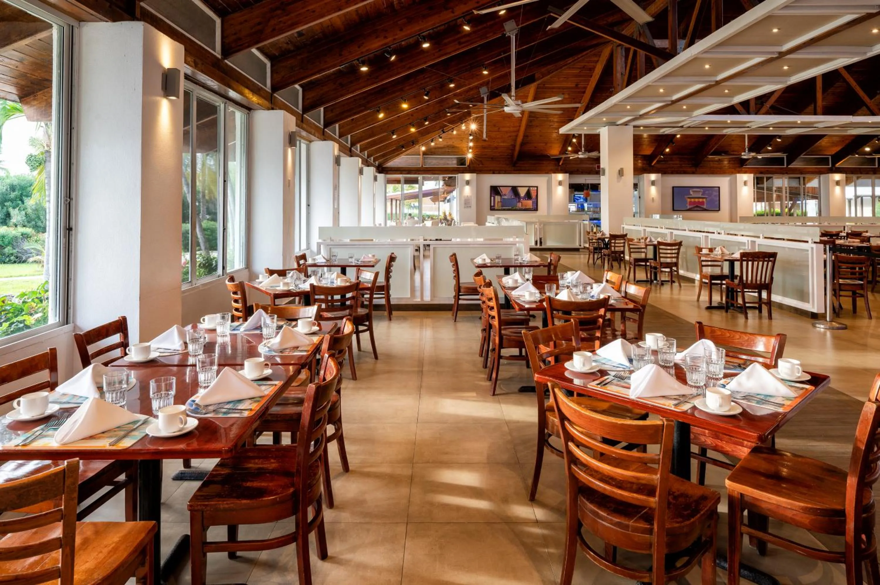 Restaurant/places to eat in Viva Fortuna Beach by Wyndham, A Trademark All Inclusive