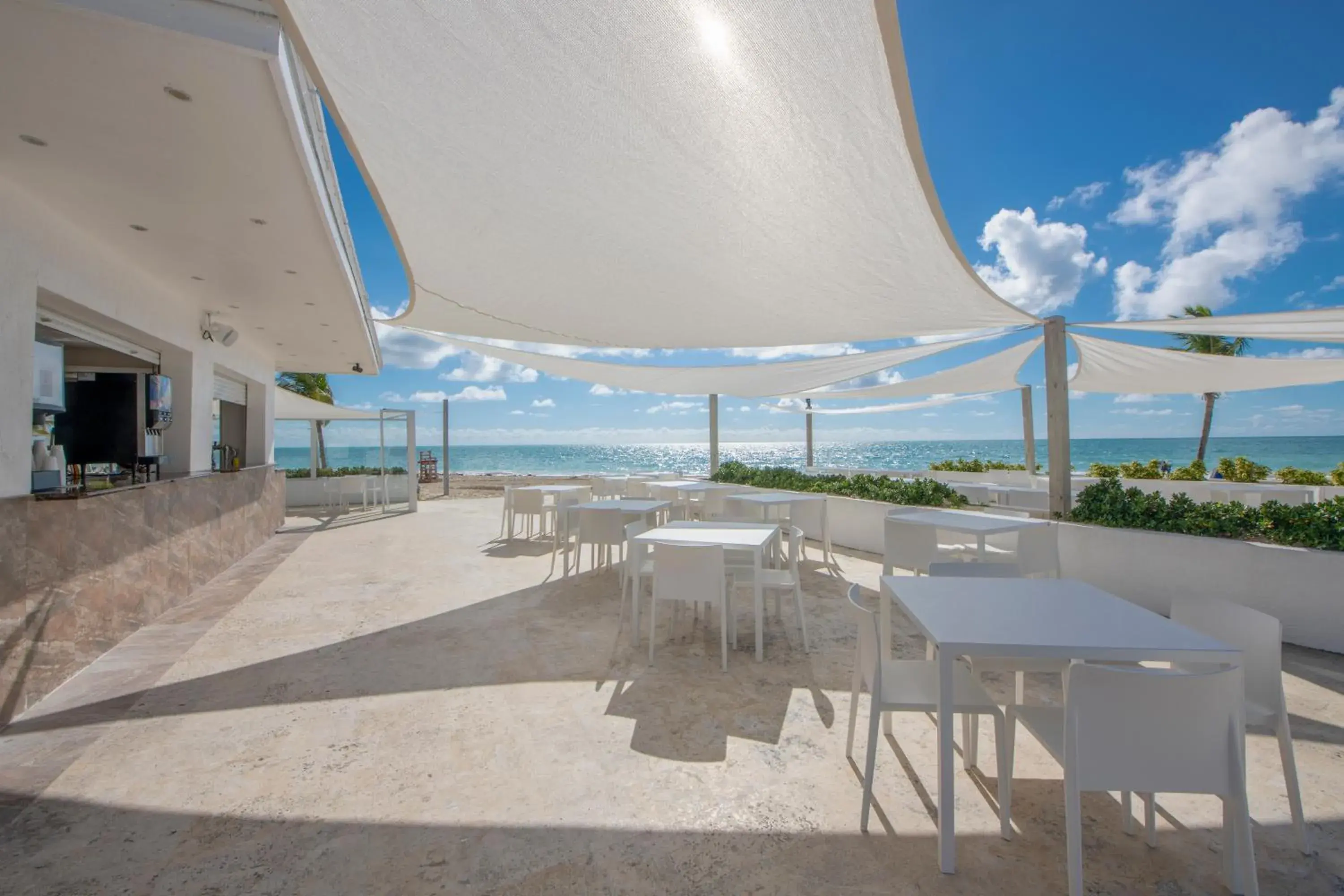 Restaurant/places to eat in Viva Fortuna Beach by Wyndham, A Trademark All Inclusive Restaurant/places to eat in Viva Fortuna Beach by Wyndham, A Trademark All Inclusive