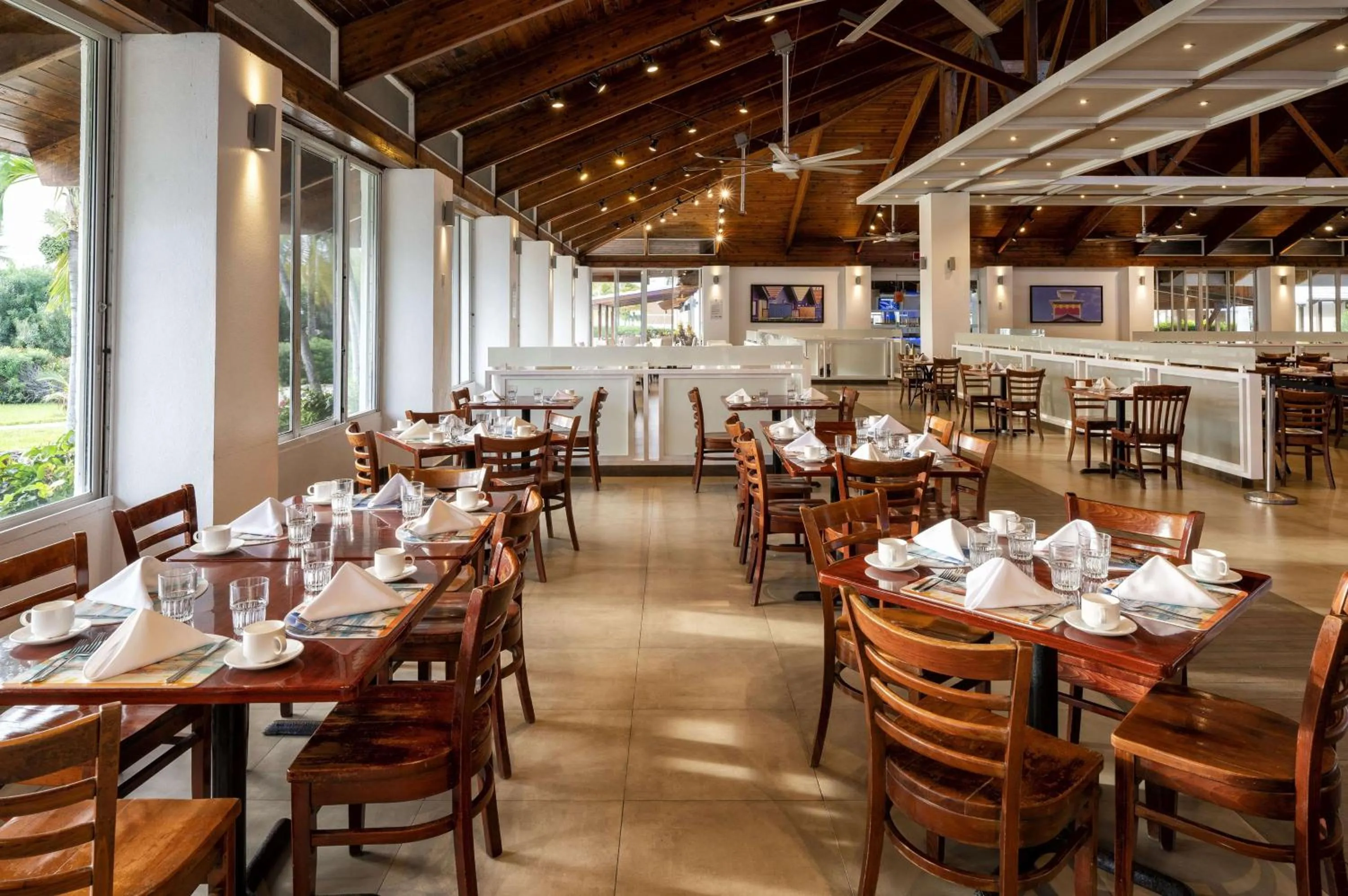 Restaurant/places to eat in Viva Fortuna Beach by Wyndham, A Trademark All Inclusive