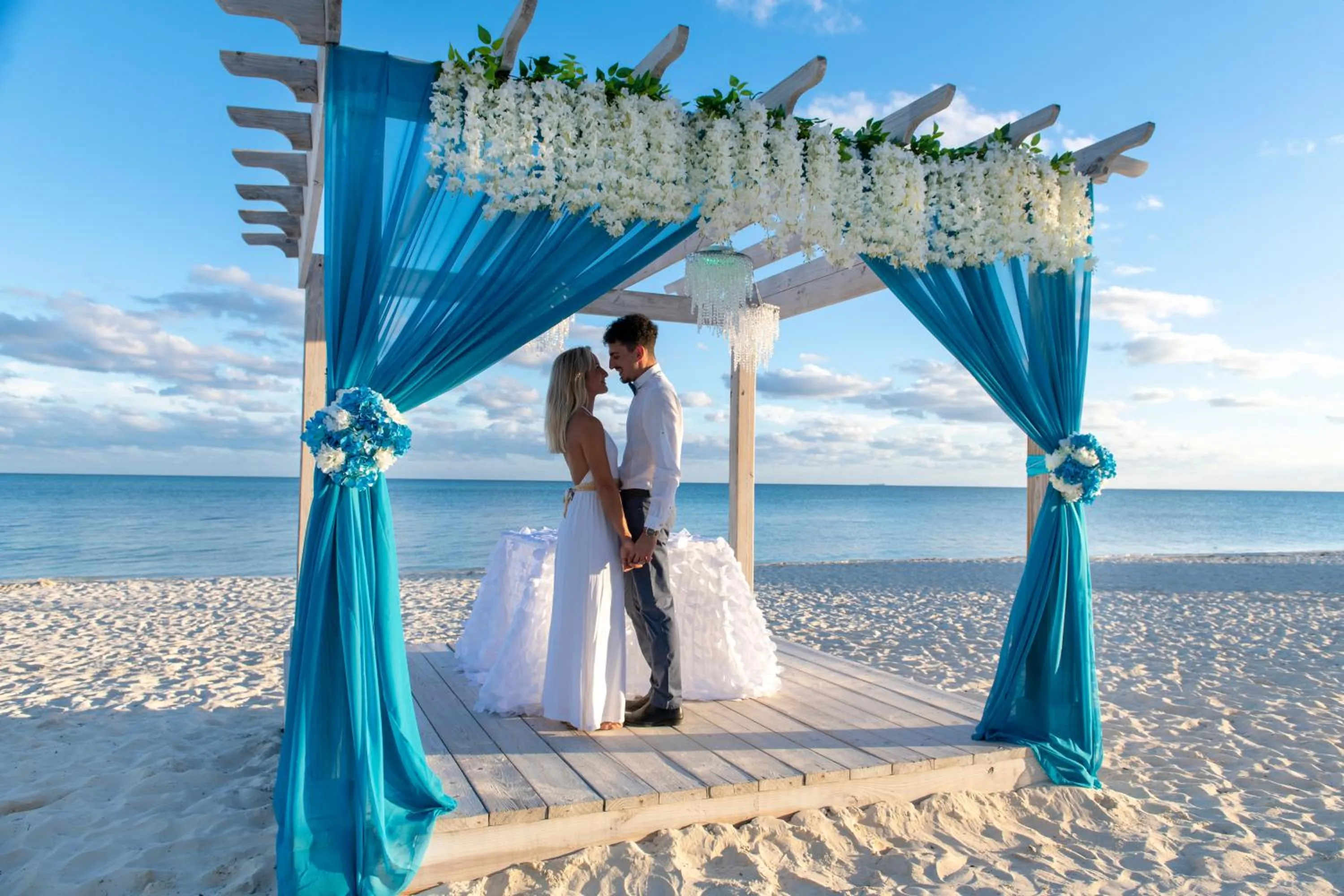 wedding in Viva Fortuna Beach by Wyndham, A Trademark All Inclusive