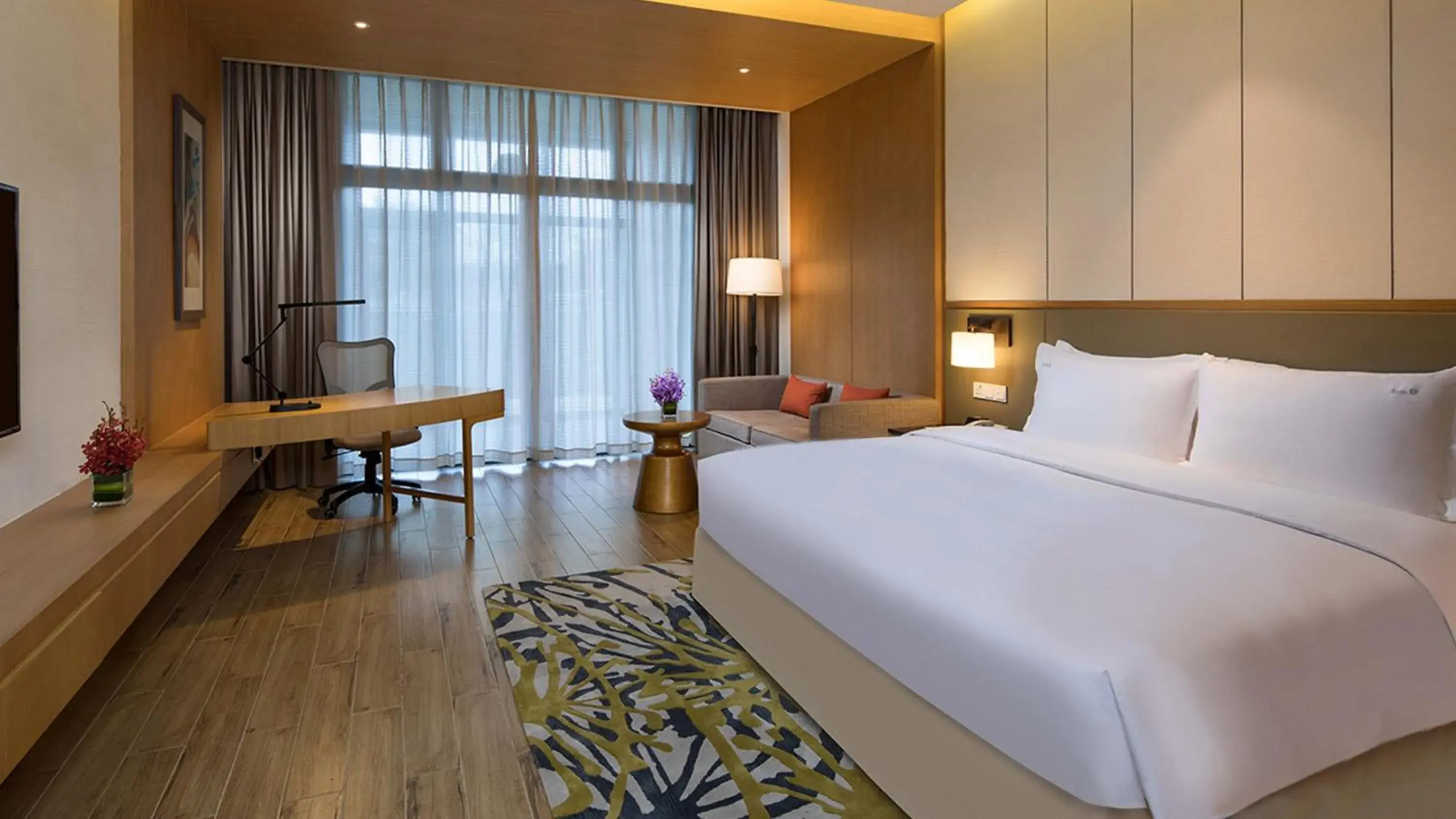 Standard King Room in Holiday Inn Kunshan Huaqiao by IHG Standard King Room in Holiday Inn Kunshan Huaqiao by IHG