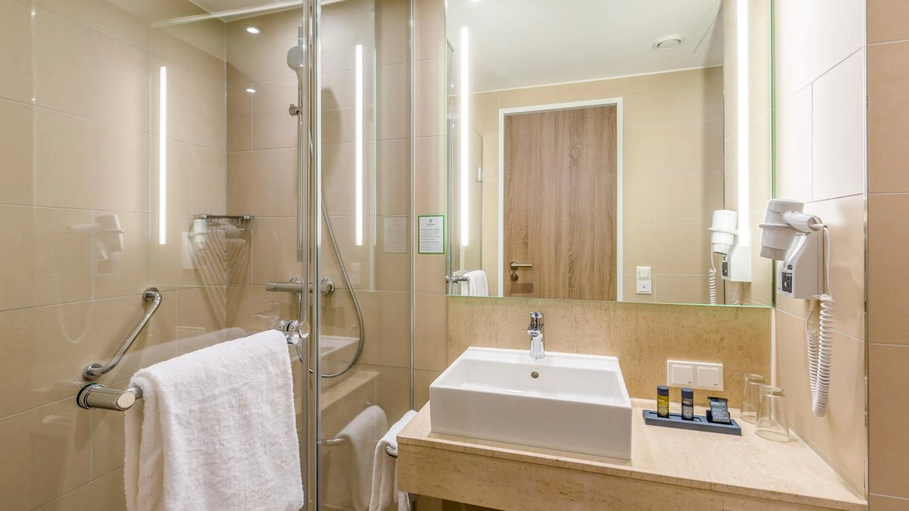 Photo of the whole room in Holiday Inn Express Munich - City East by IHG