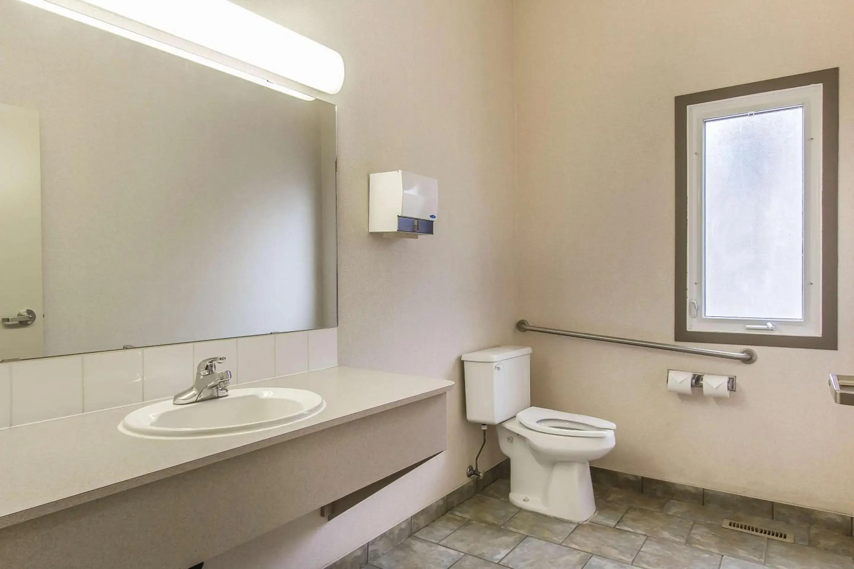 Lobby or reception in Econo Lodge Inn & Suites Lobby or reception in Econo Lodge Inn & Suites