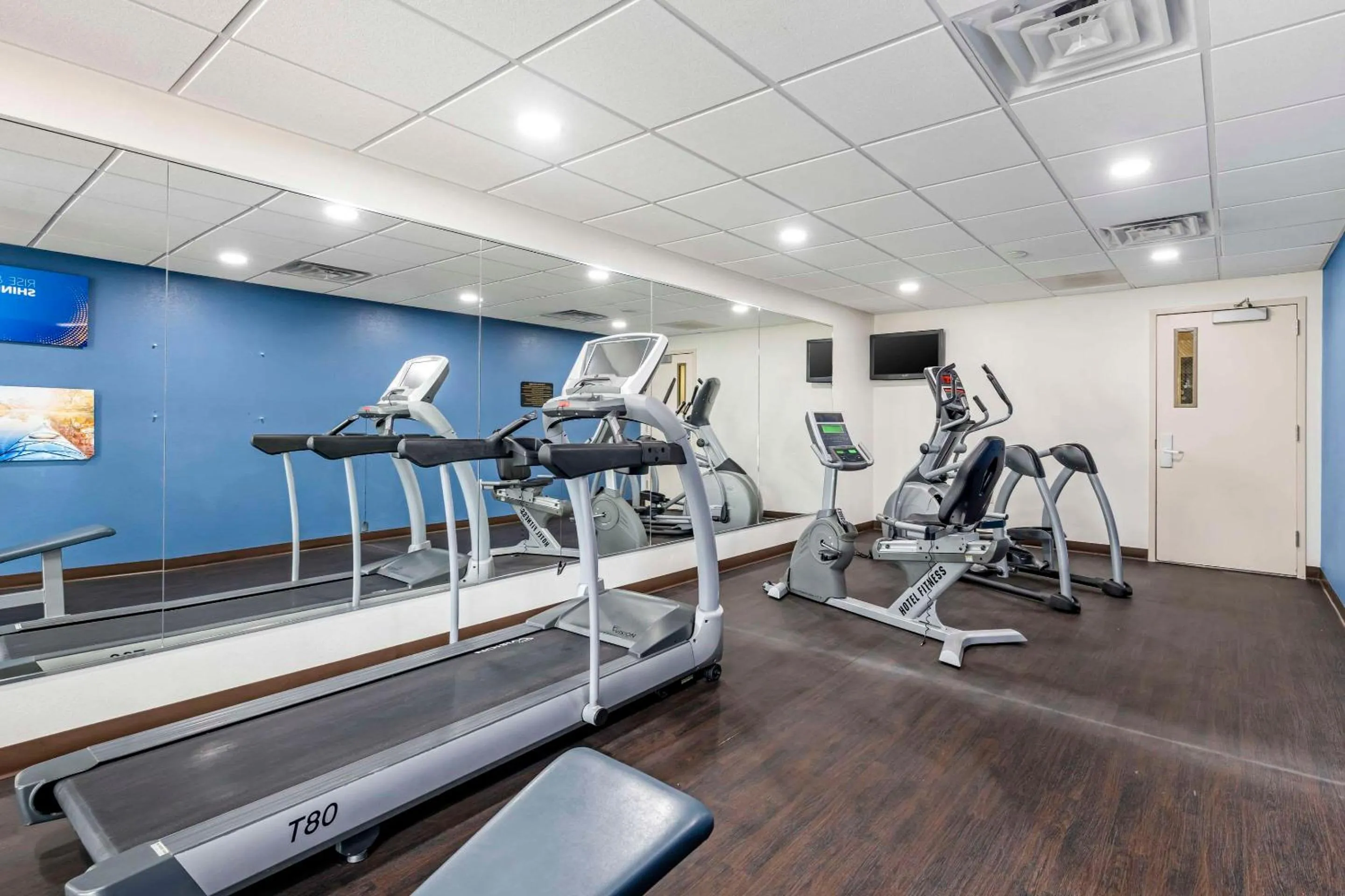 Fitness centre/facilities in Comfort Suites East Lincoln - Mall Area