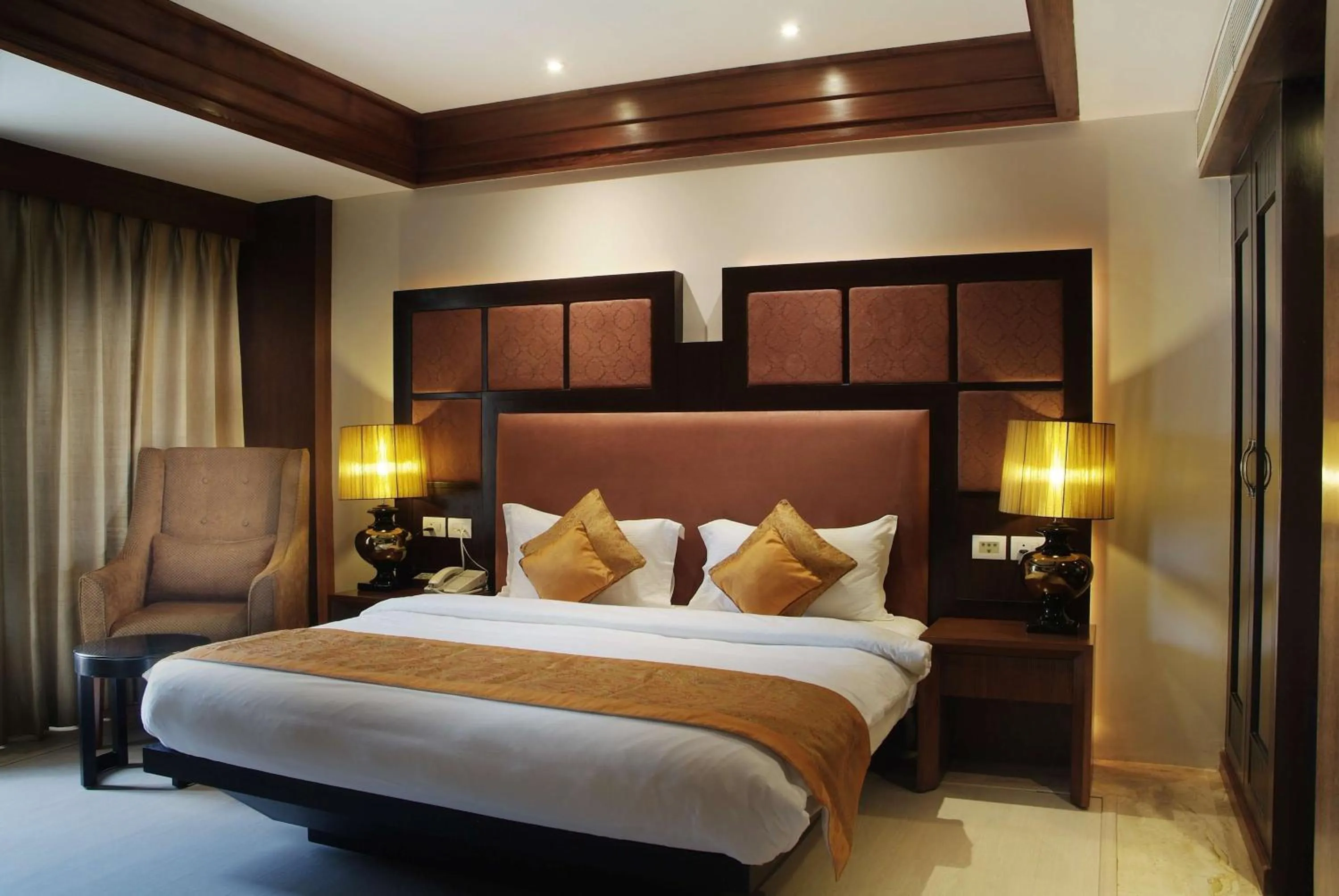 Bed in The Fern, Jaipur