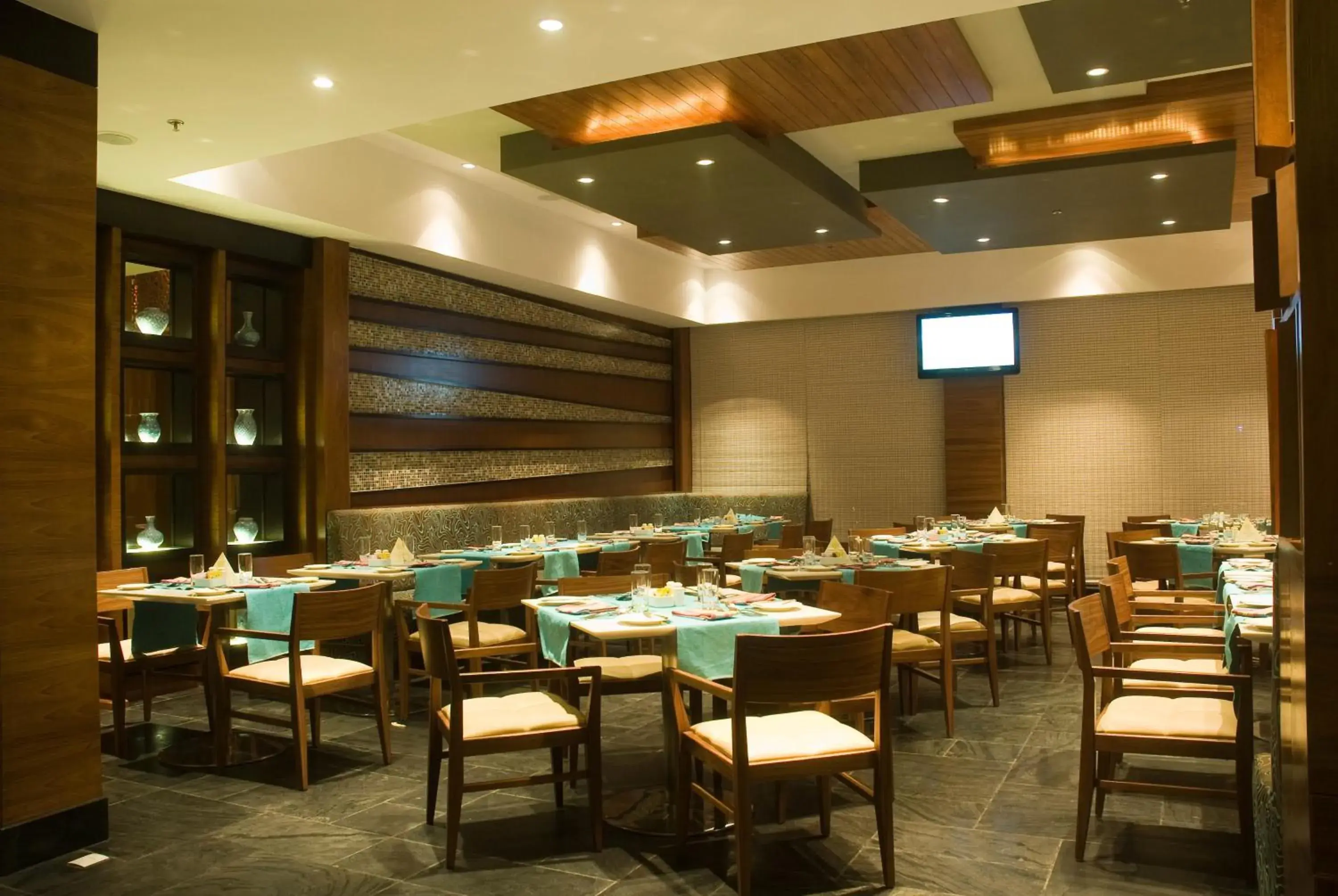 Restaurant/places to eat in The Fern, Jaipur Restaurant/places to eat in The Fern, Jaipur