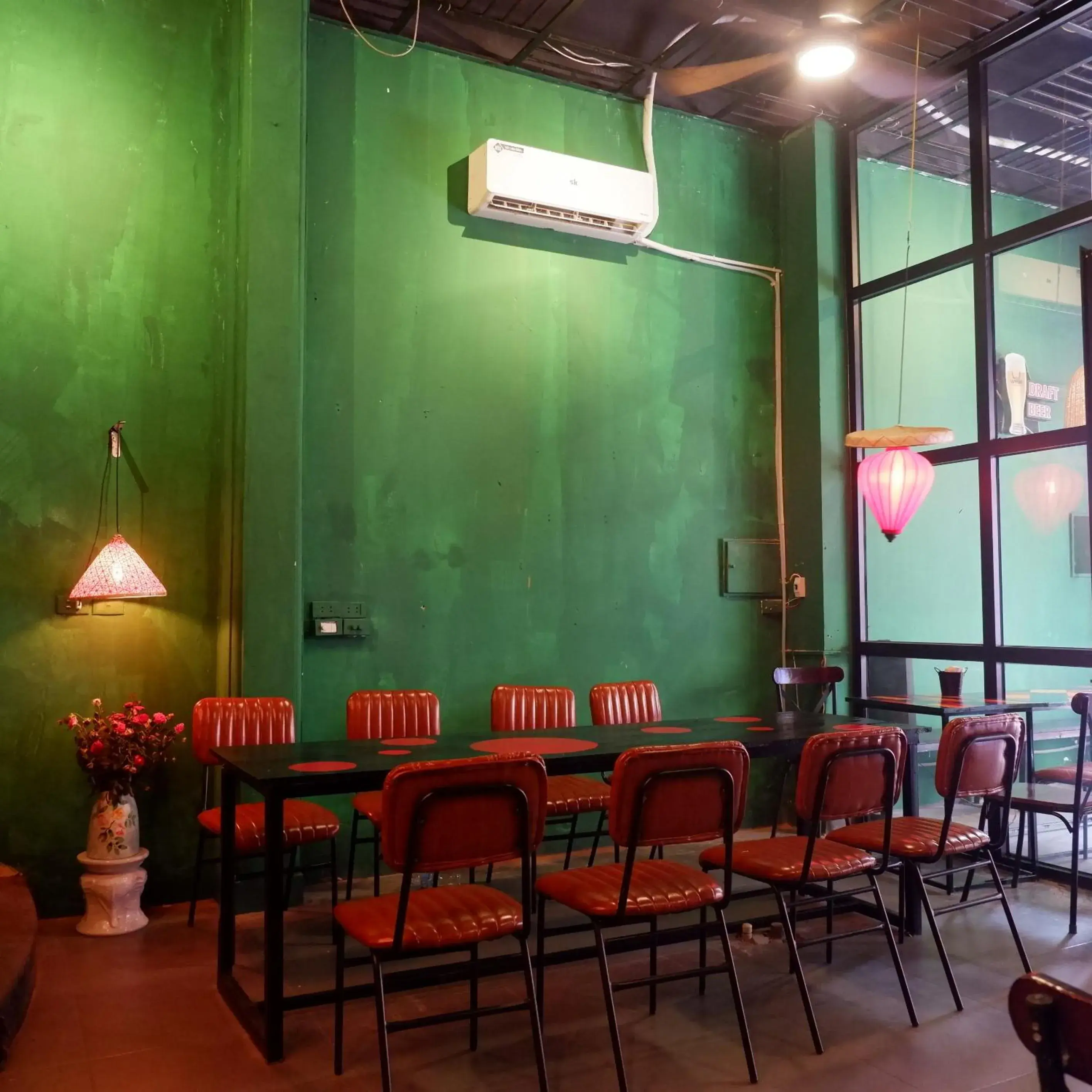 Restaurant/places to eat in Group Nest Hotel Restaurant/places to eat in Group Nest Hotel