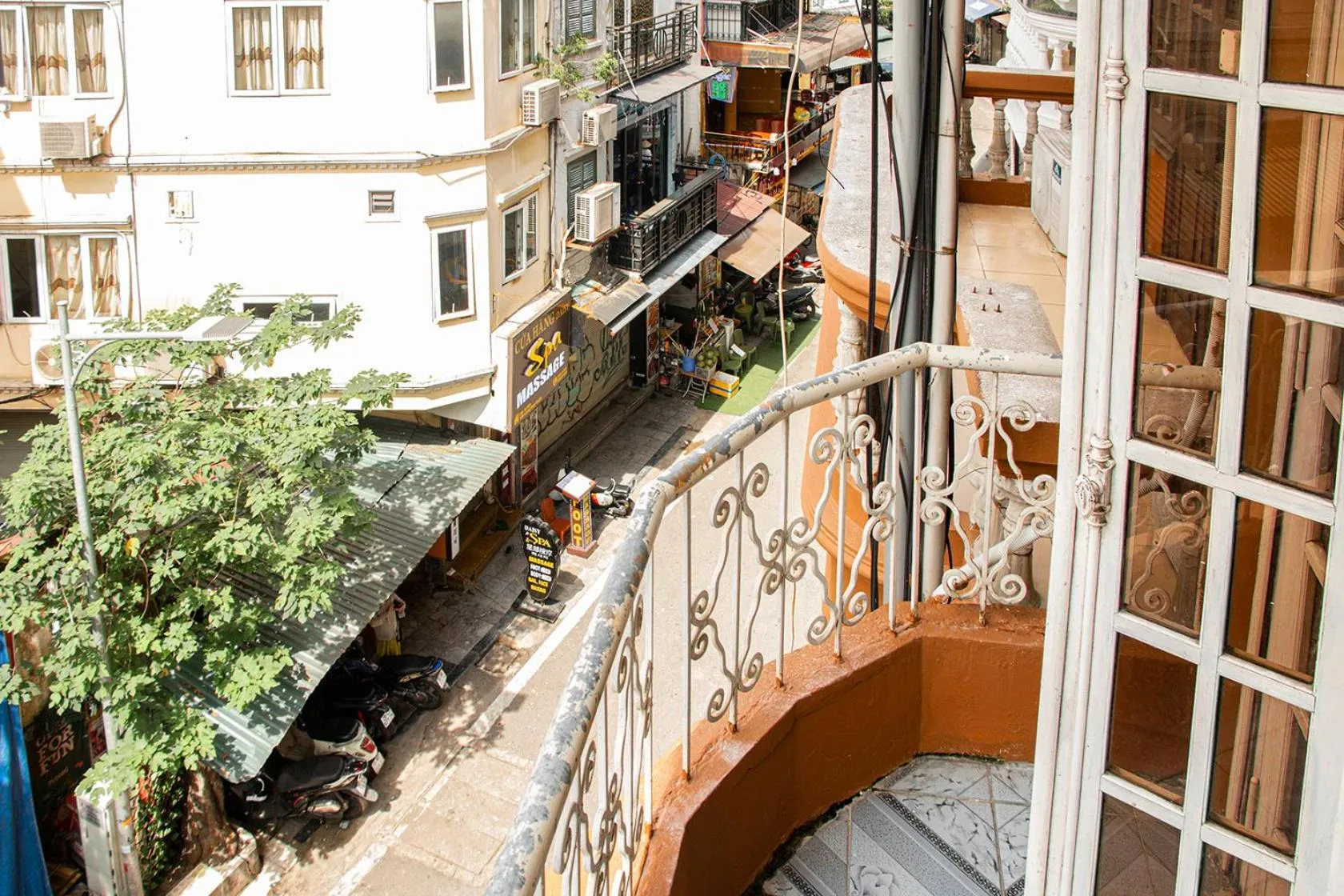 Balcony/Terrace in Group Nest Hotel
