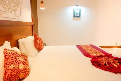 Buddha Maya Garden by KGH Group Buddha Maya Garden by KGH Group