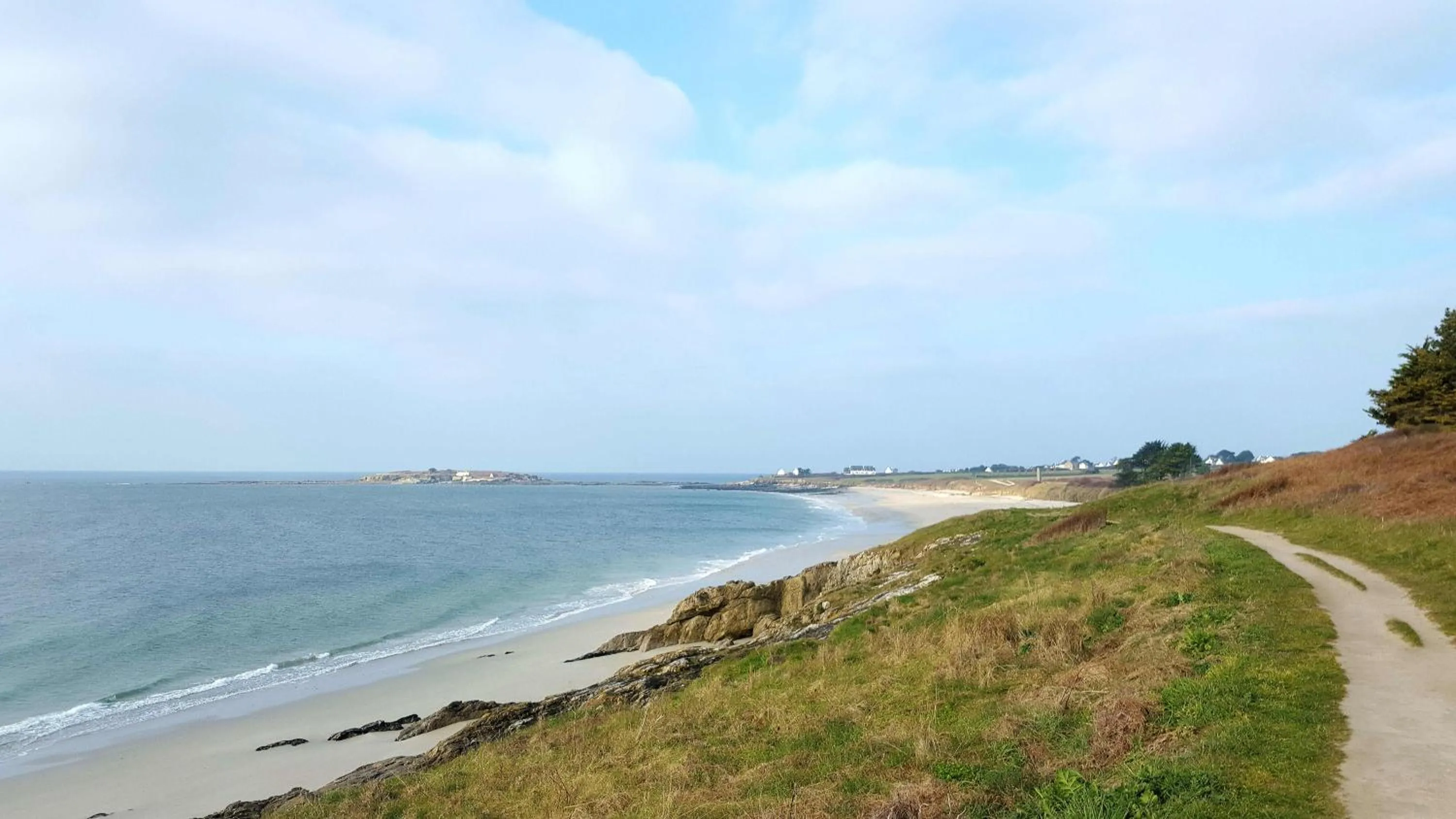 Hiking in Hôtel Du Port Et De L'aven