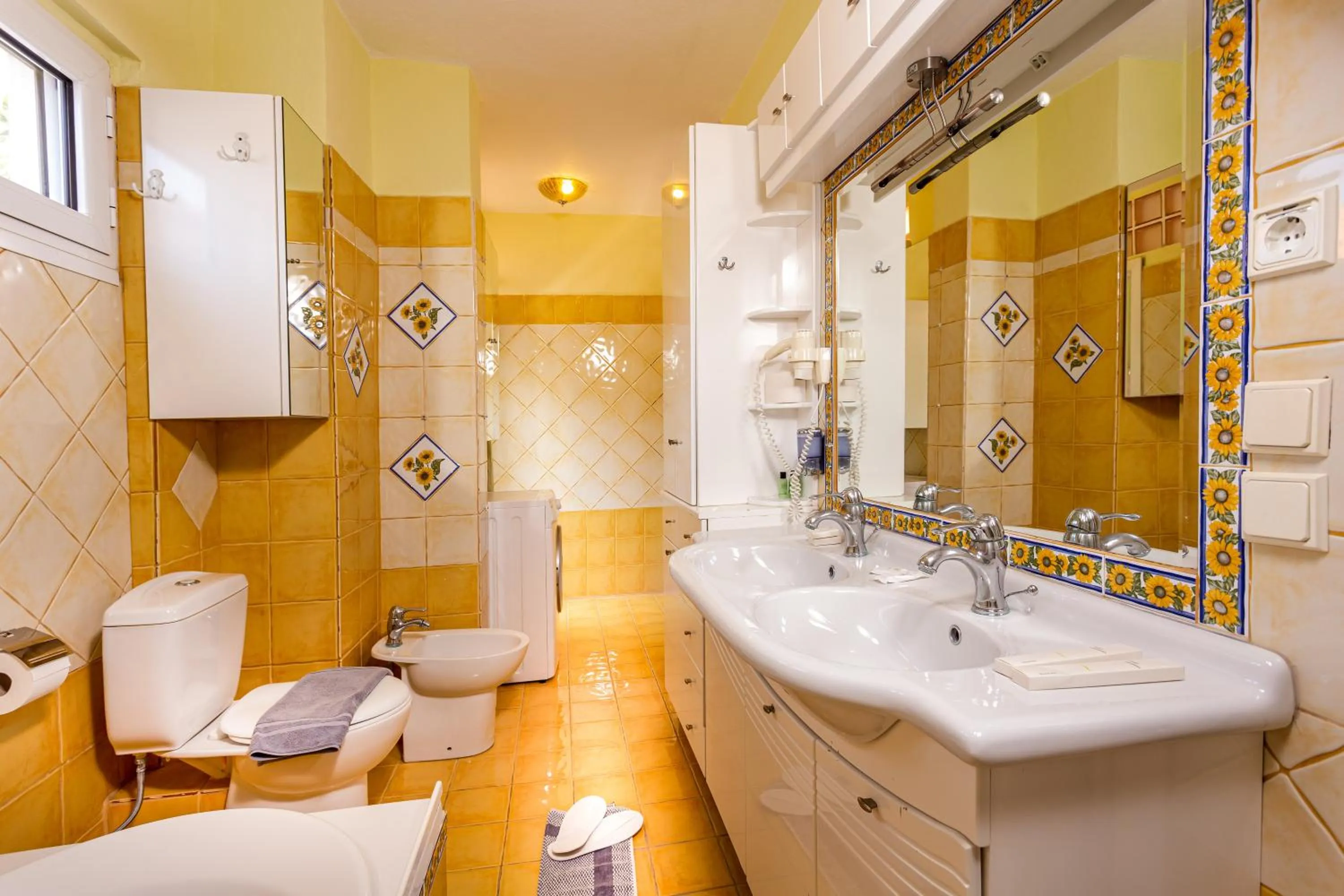 Toilet in Melissa Gold Coast