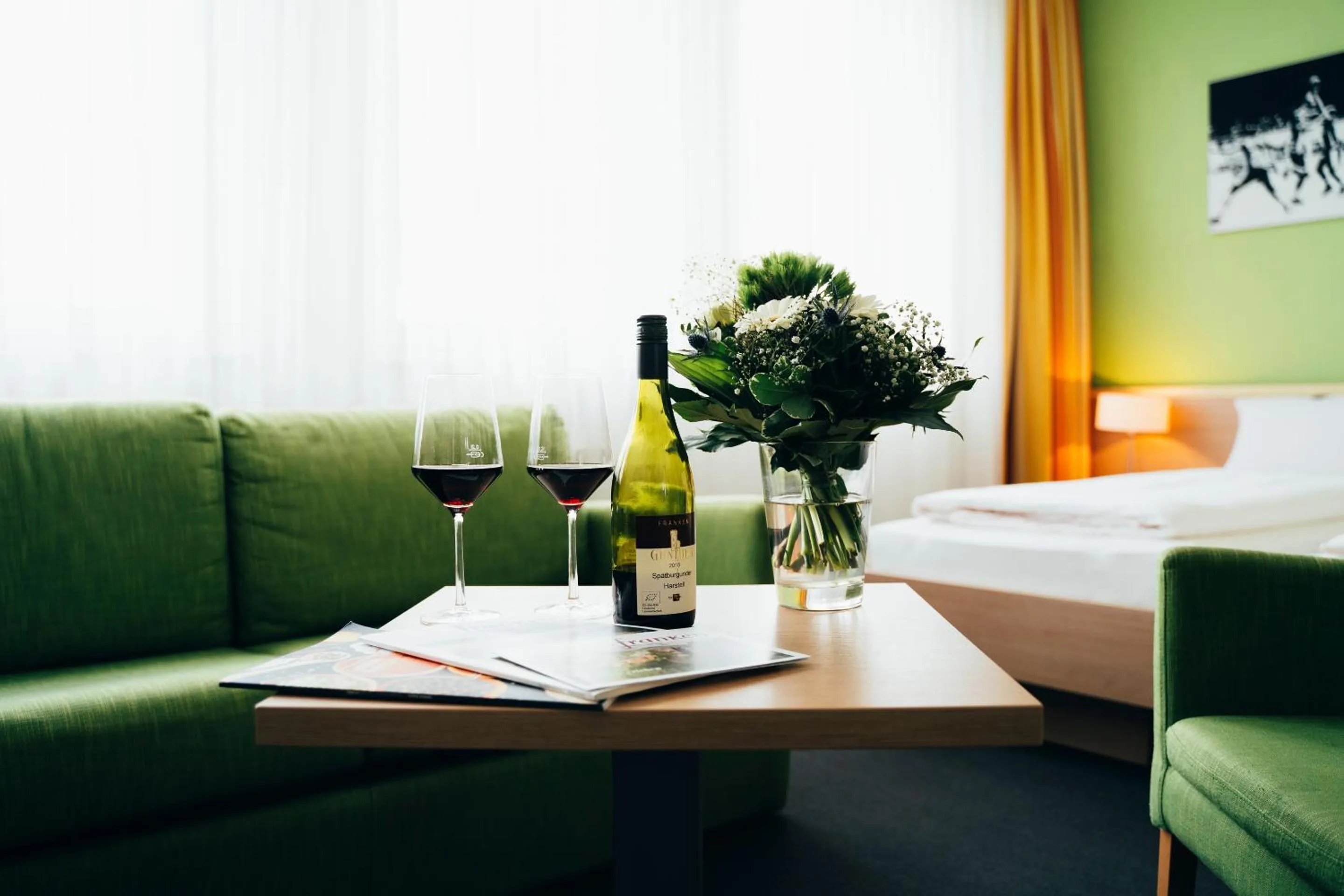 Photo of the whole room, Bed in business & conference Sporthotel Großwallstadt