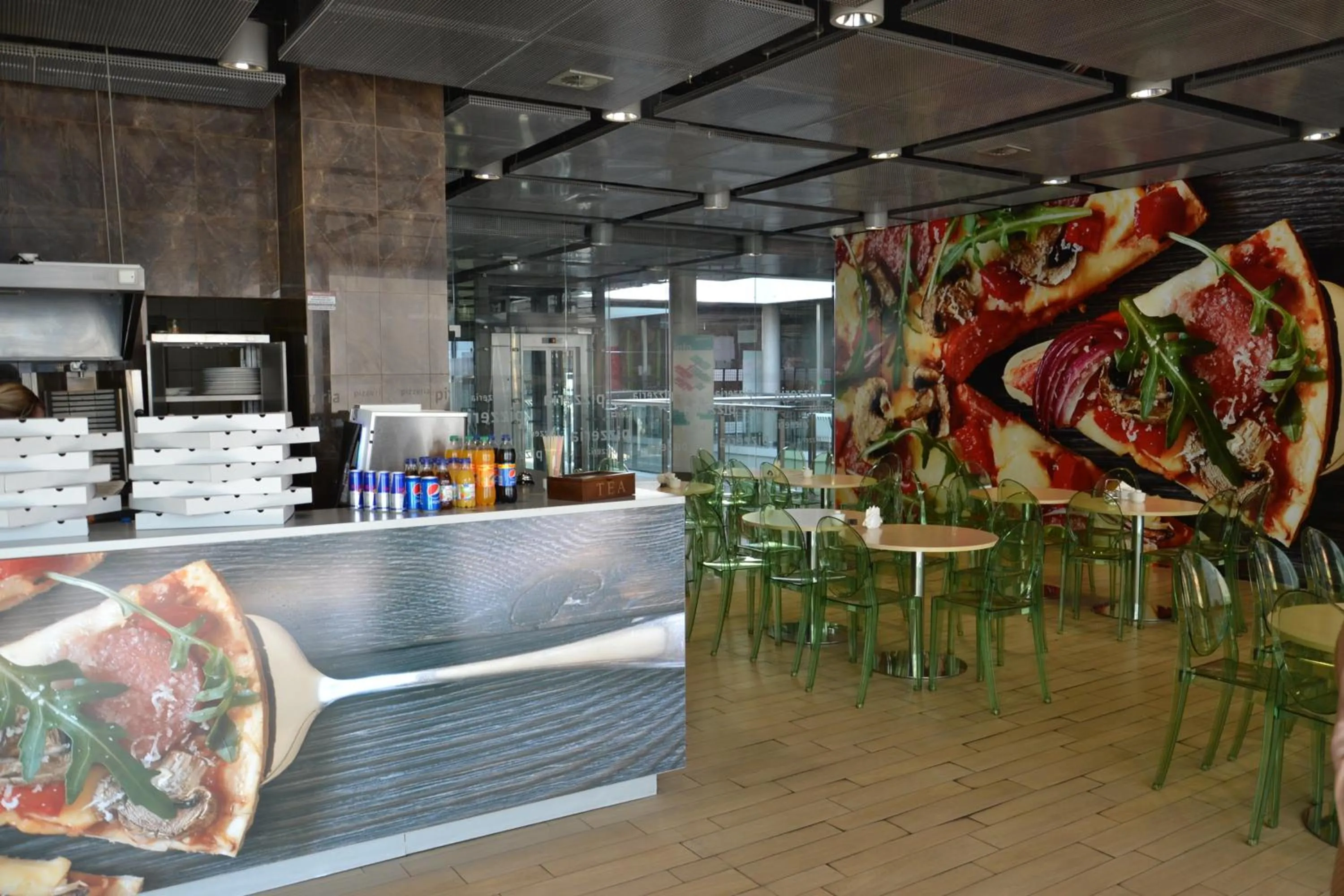 Restaurant/places to eat in Hotel Solpark