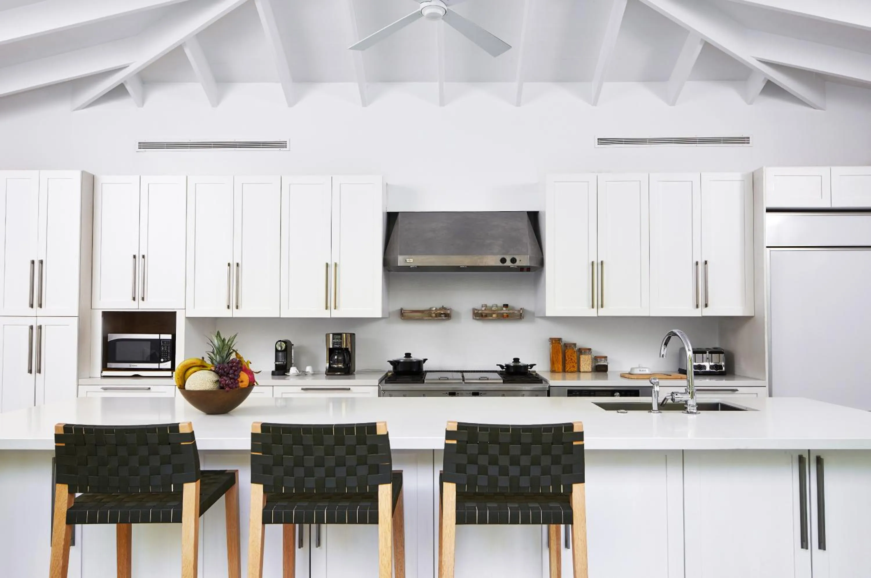 Kitchen or kitchenette in The Cove Eleuthera