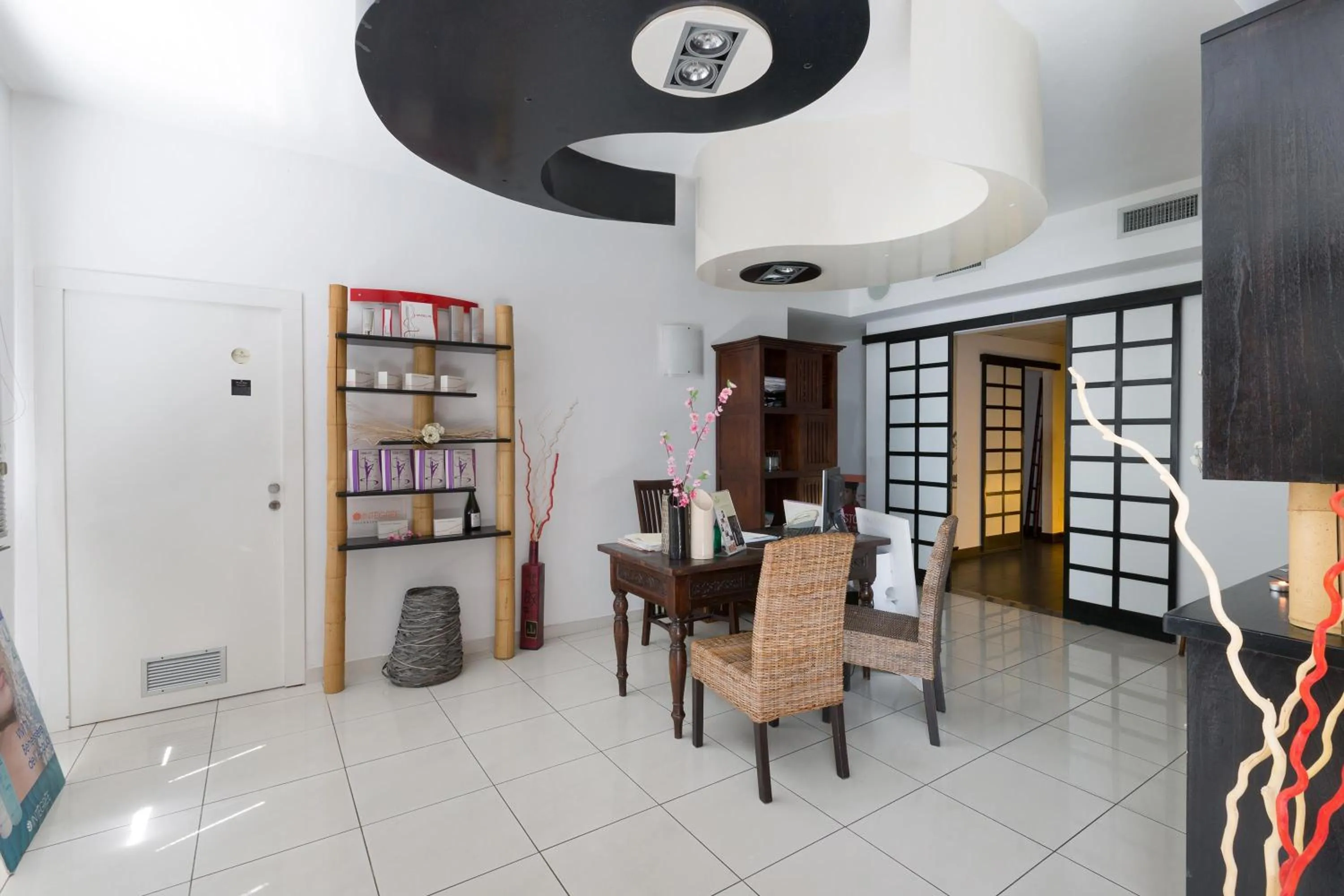 Lobby or reception in Silver Hotel