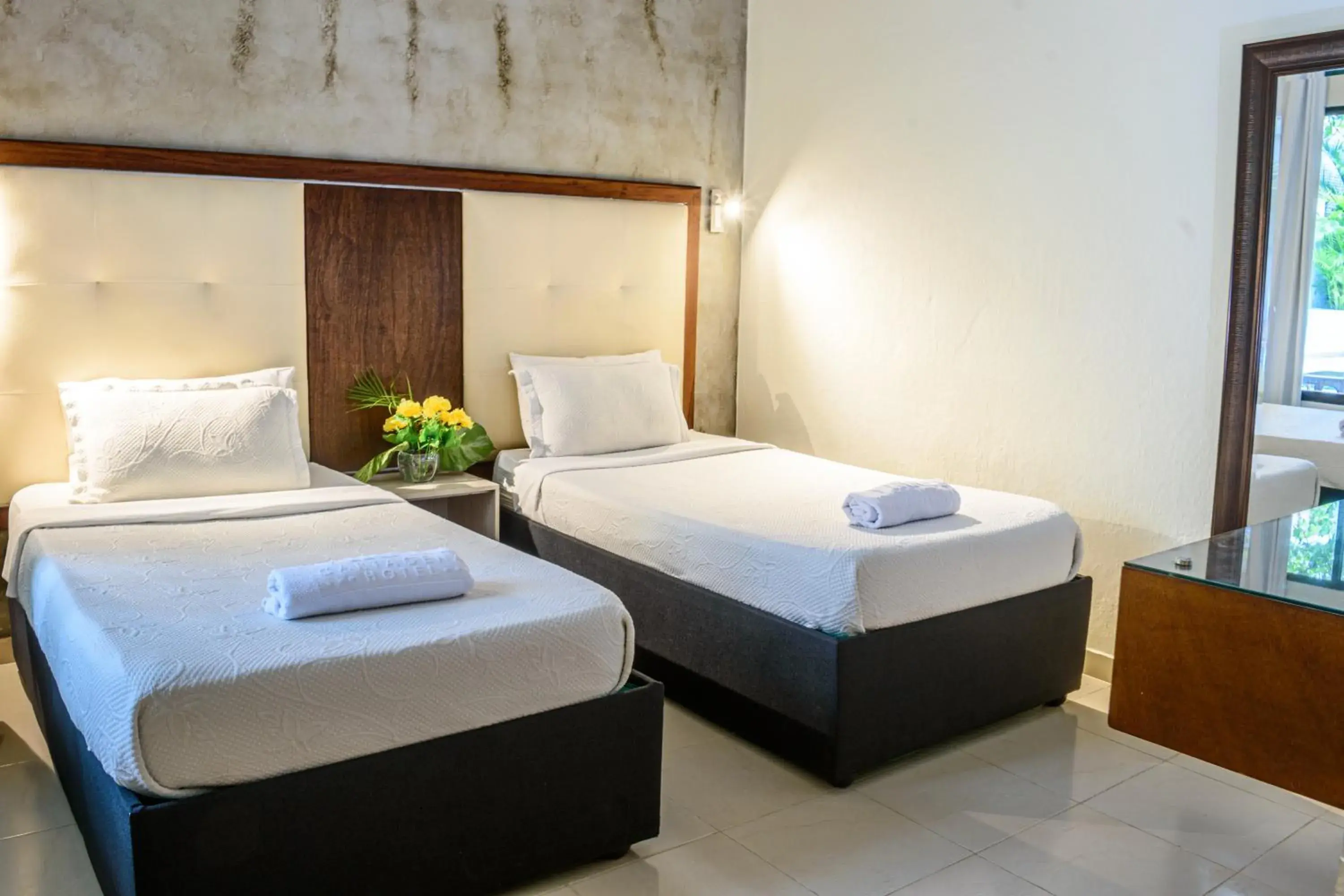 Standard Twin Room in Hotel Virrey Cartagena Standard Twin Room in Hotel Virrey Cartagena