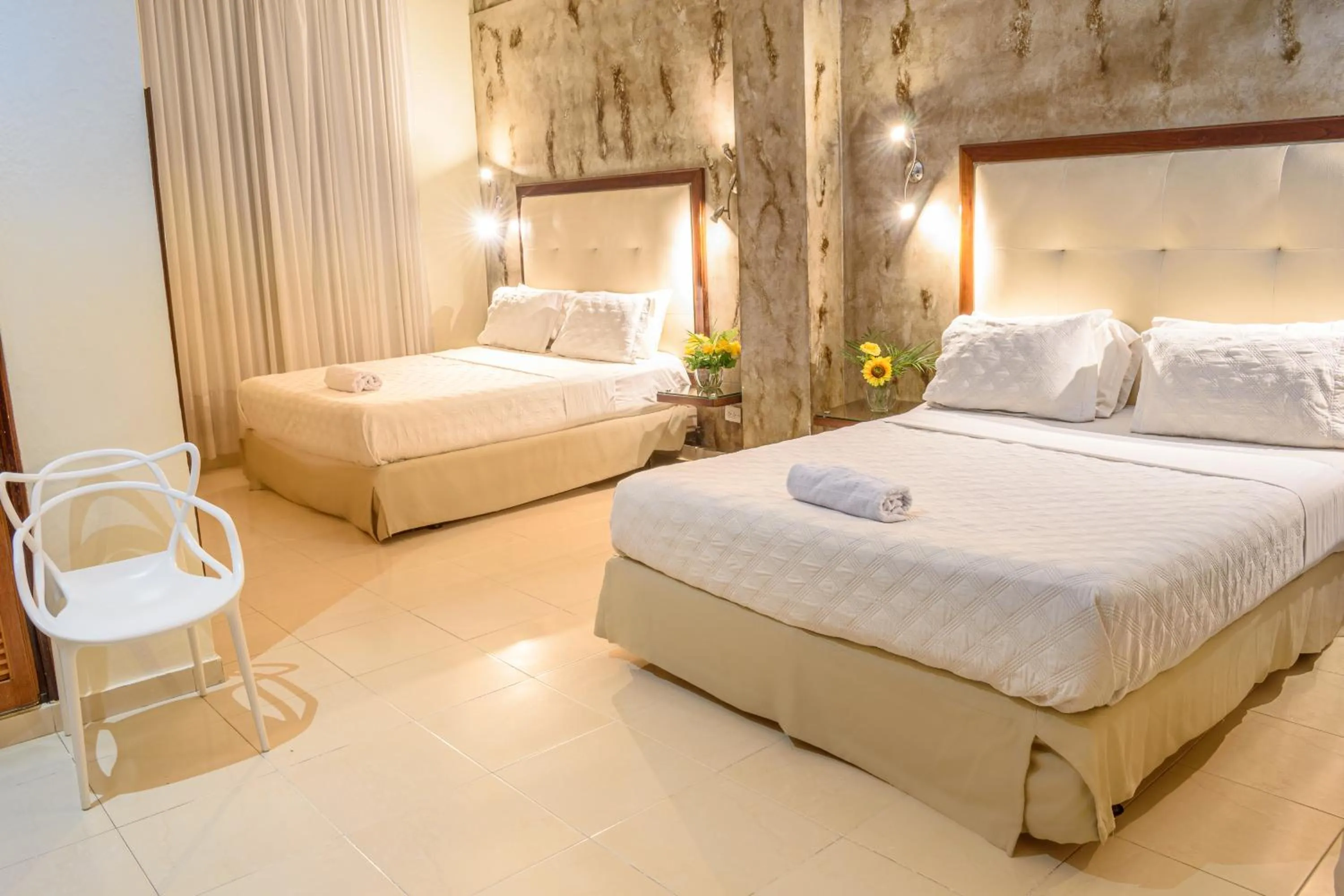 Superior Twin Room in Hotel Virrey Cartagena