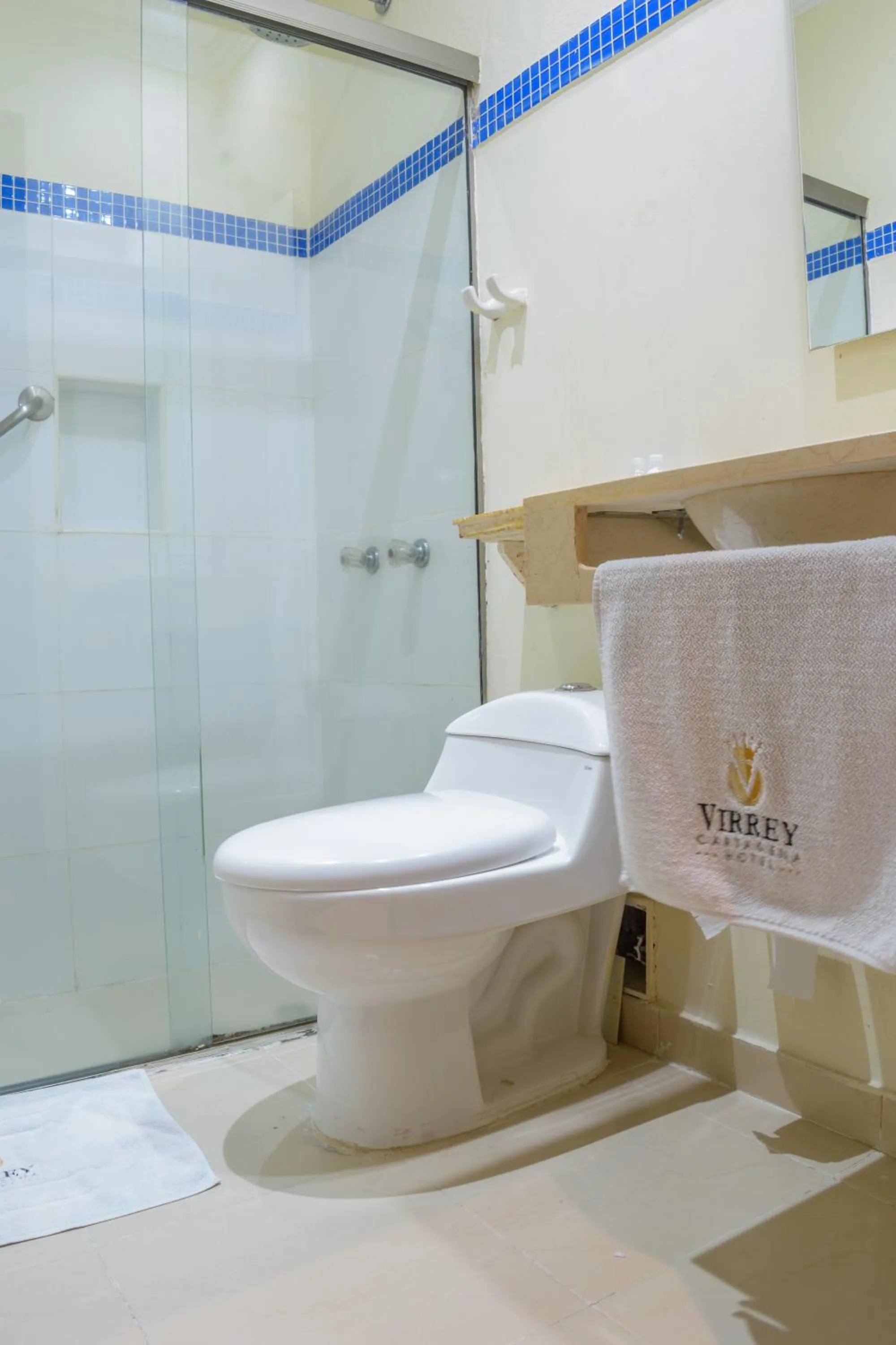 Shower in Hotel Virrey Cartagena