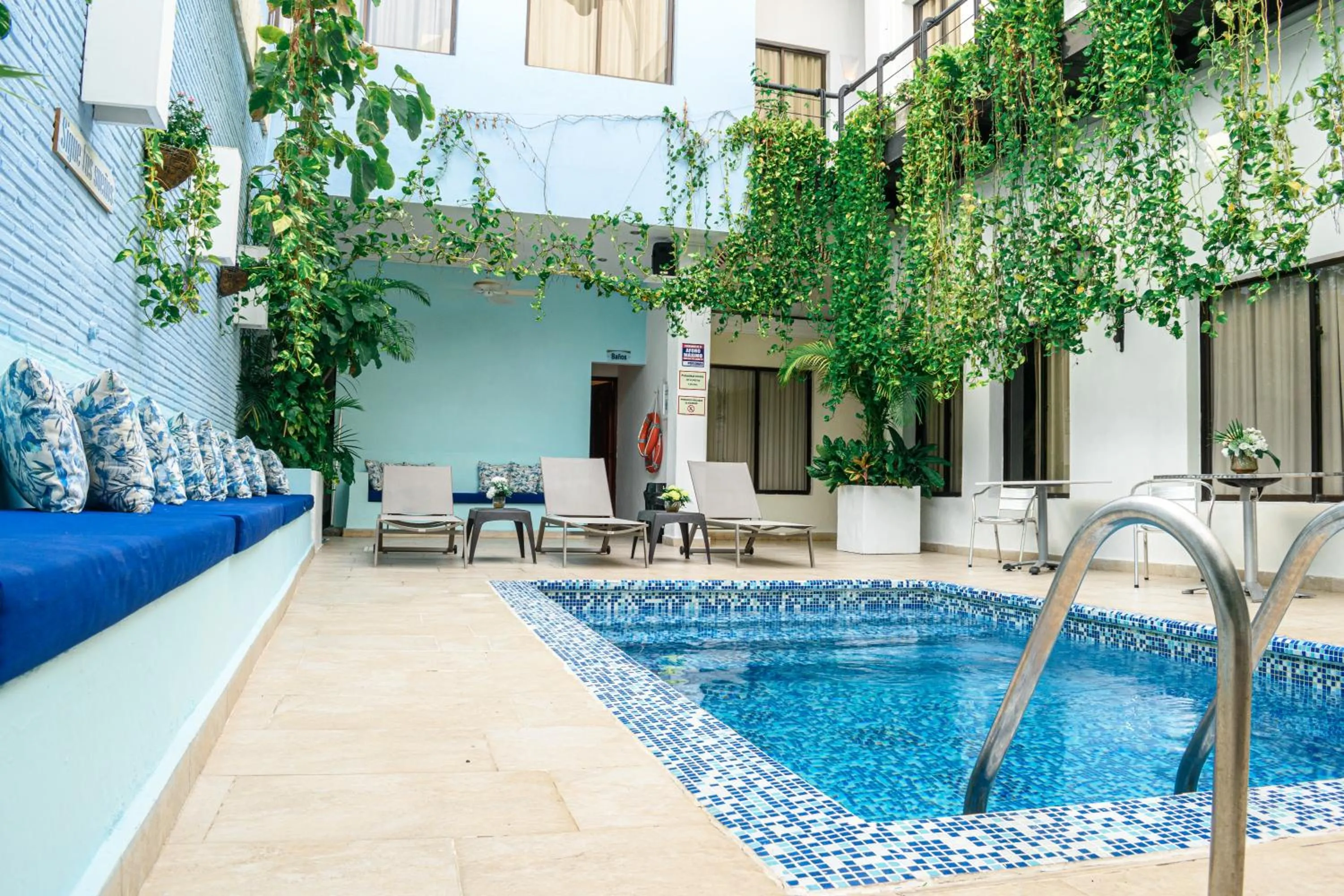 Property building in Hotel Virrey Cartagena