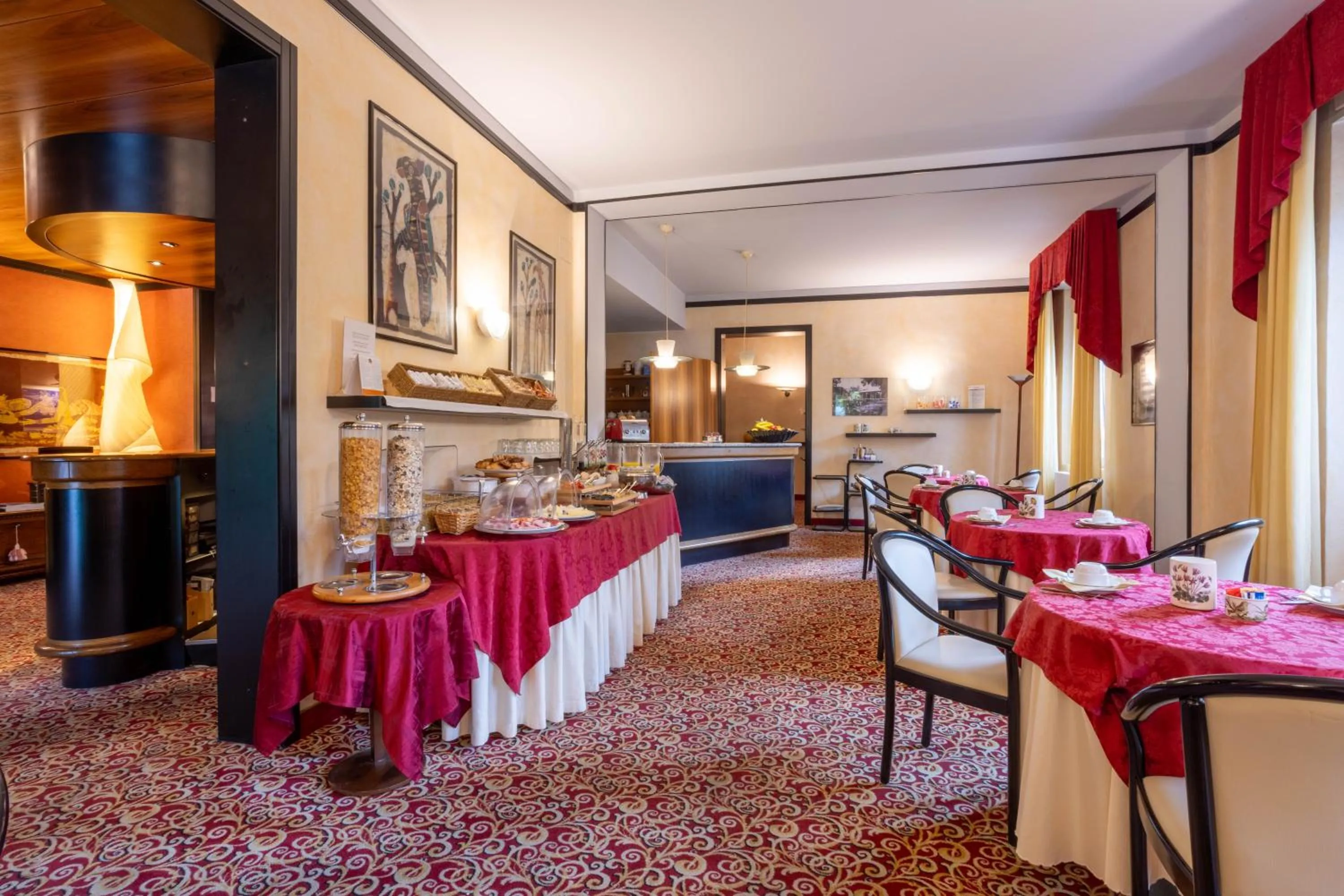 Breakfast in Hotel Giardinetto