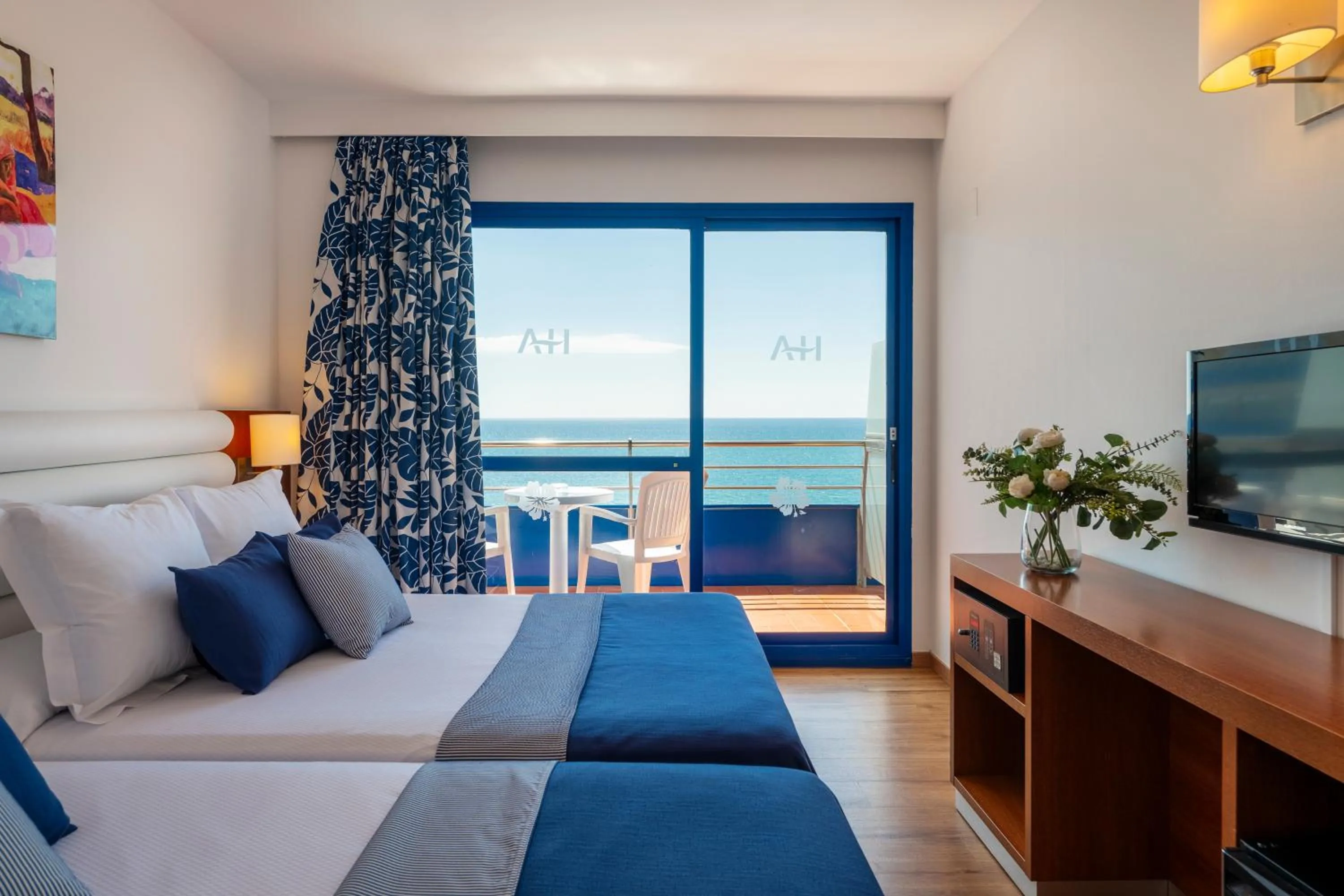 Bed in Hotel Tahití Playa