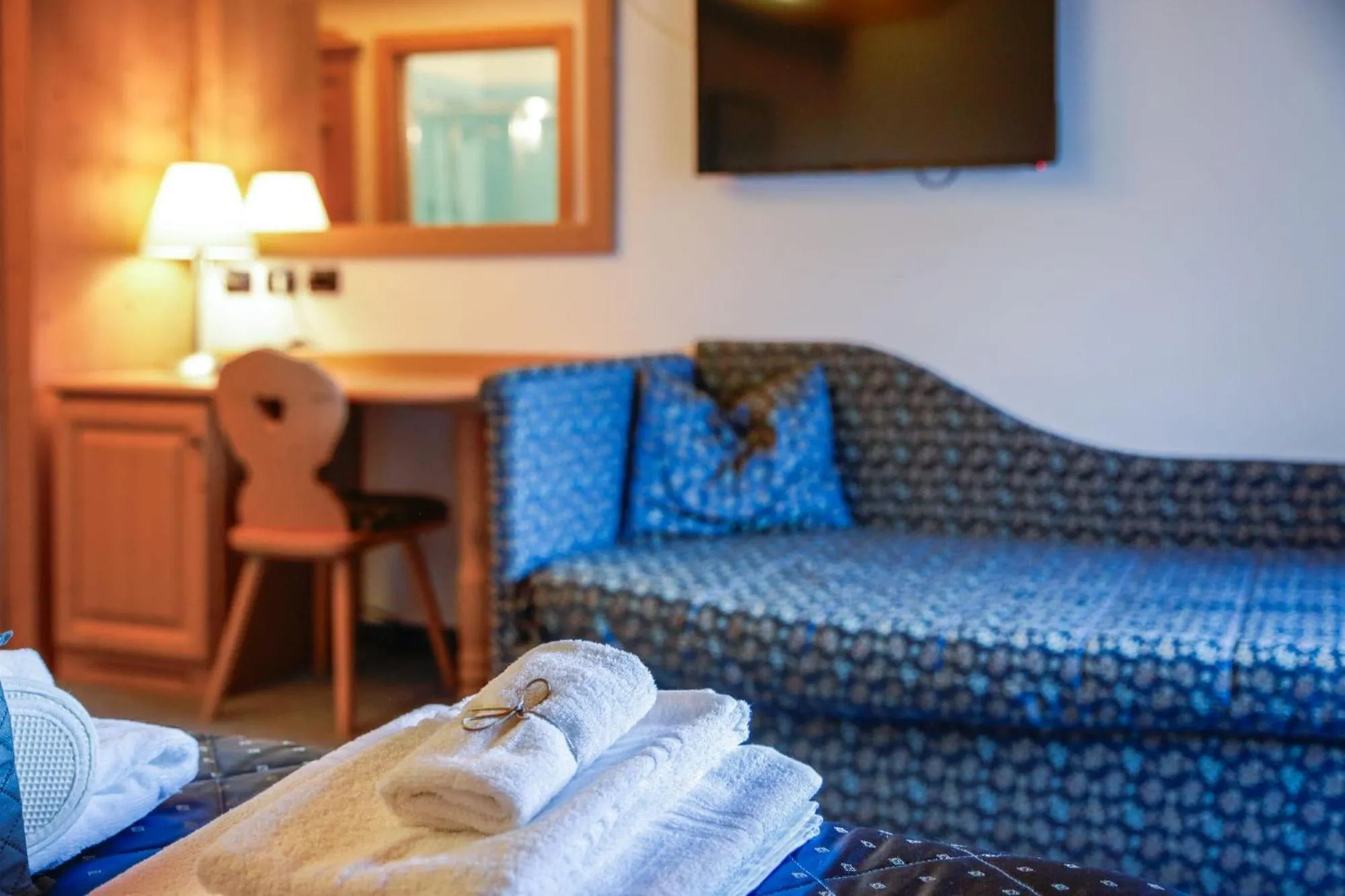 Bed in Nivis Hotel