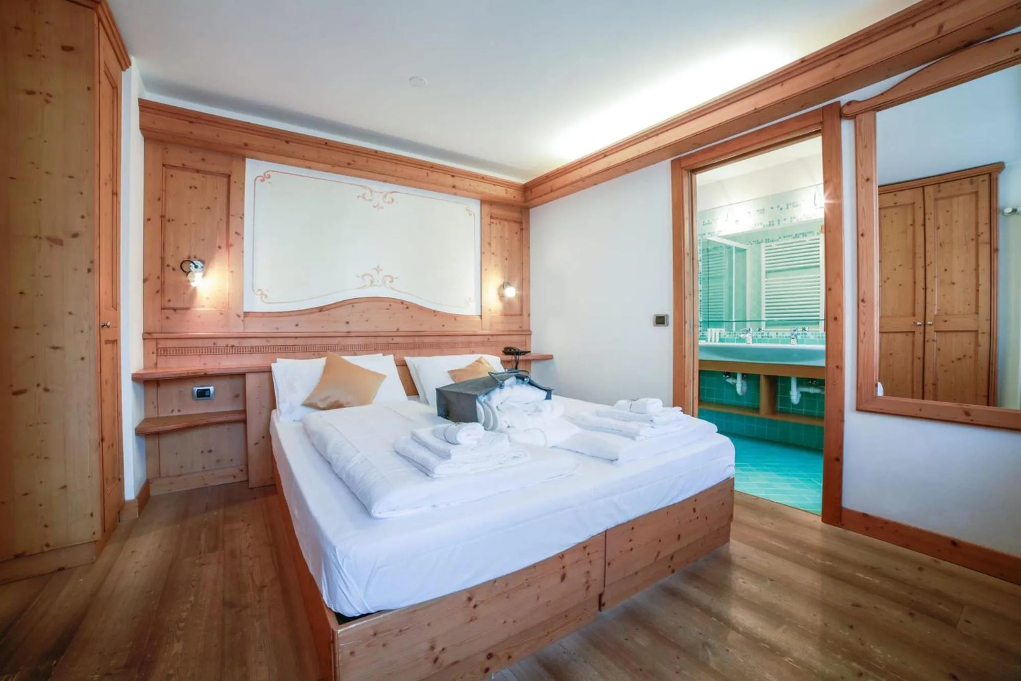 Bed in Nivis Hotel