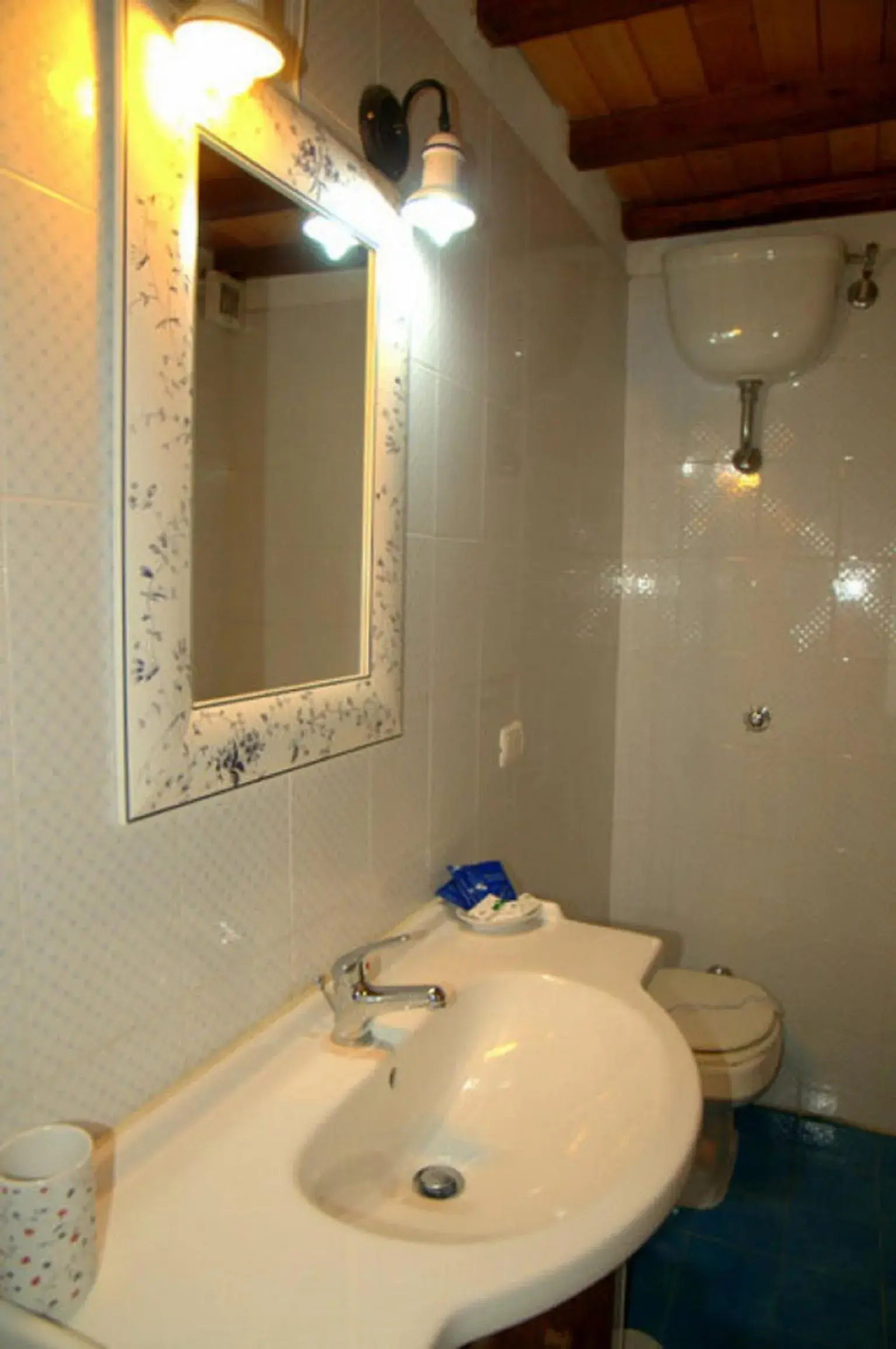 Bathroom in Veio Residence Resort Bathroom in Veio Residence Resort