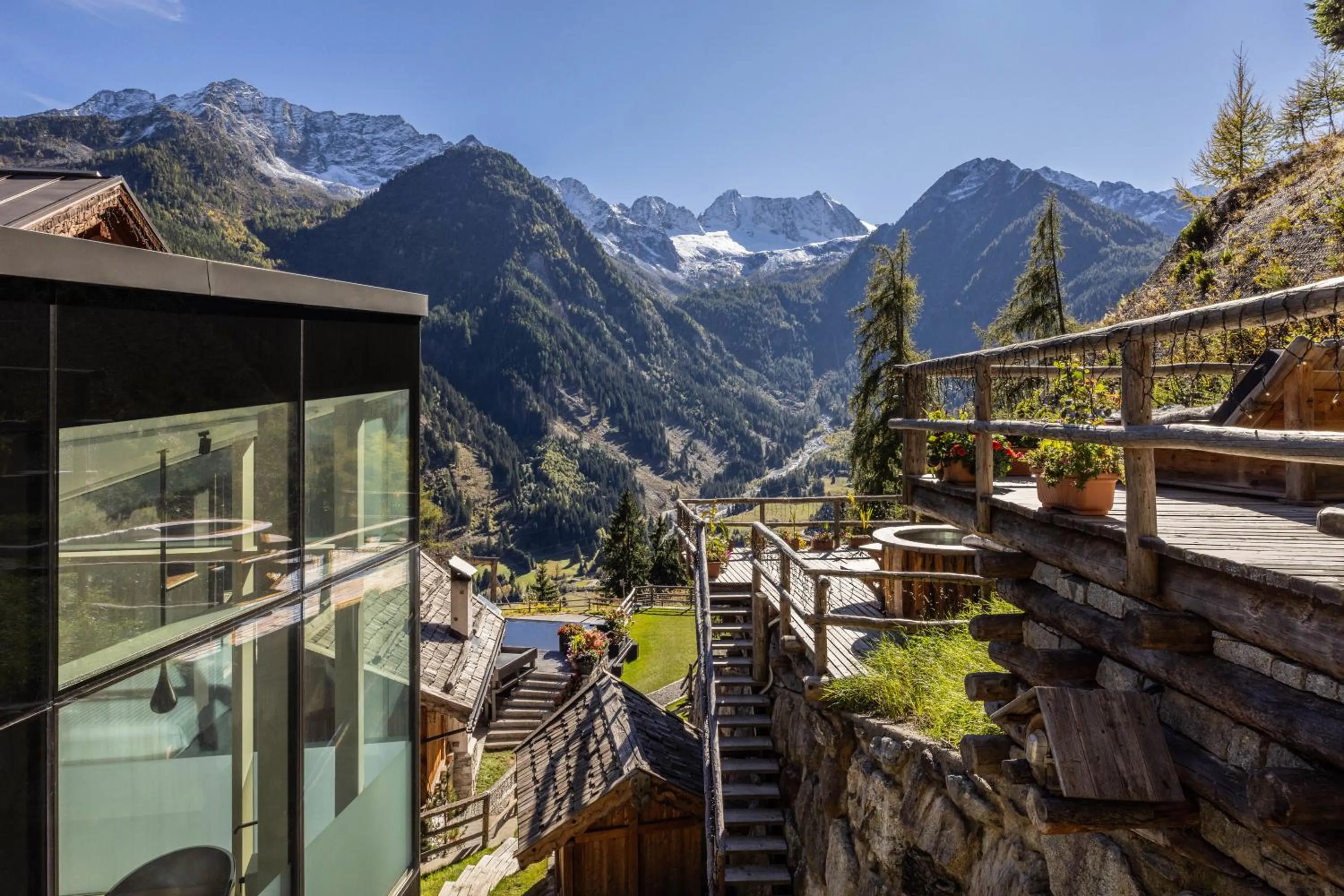 Mountain view in Hotel Chalet Al Foss - Adults Only