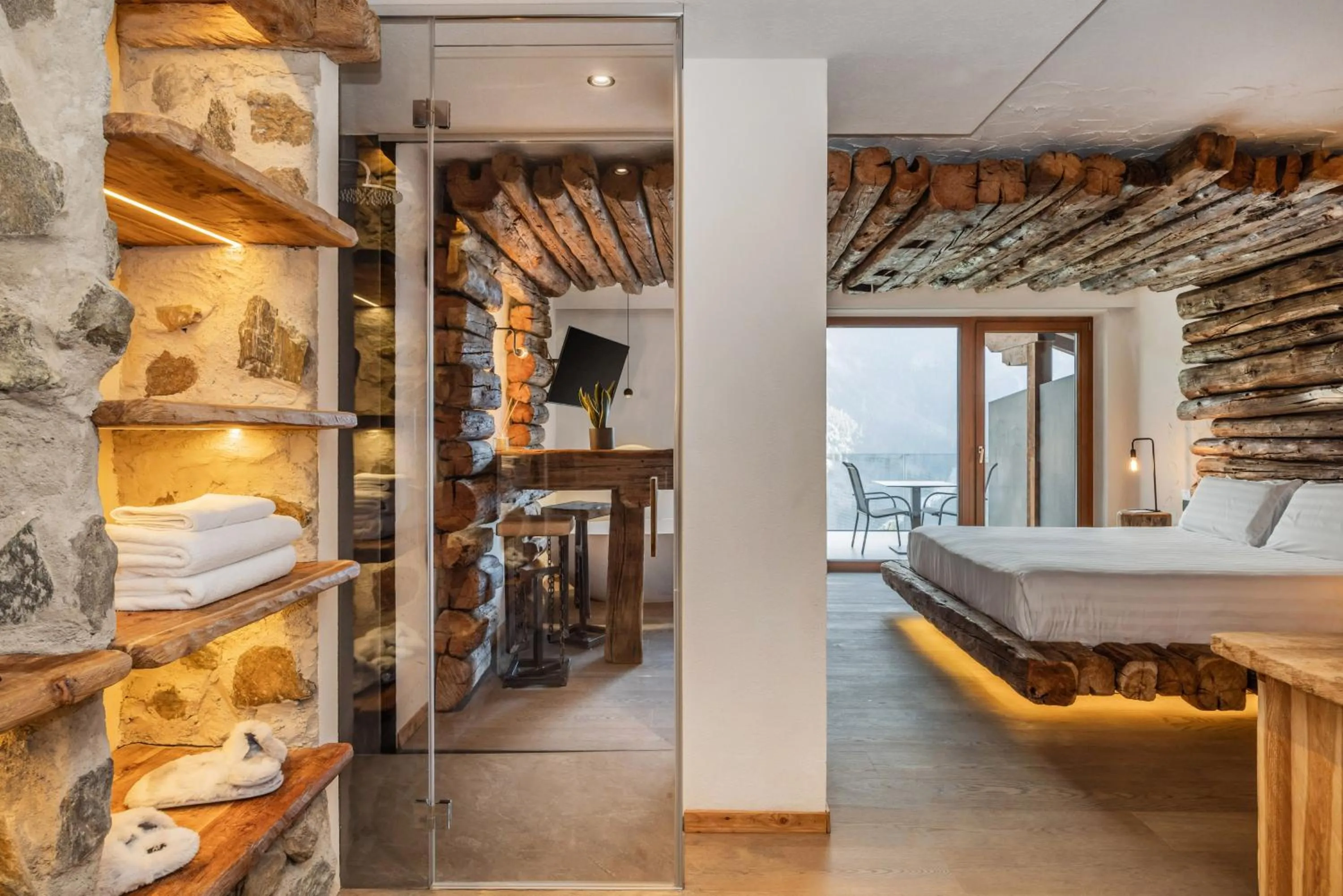 Photo of the whole room in Hotel Chalet Al Foss - Adults Only