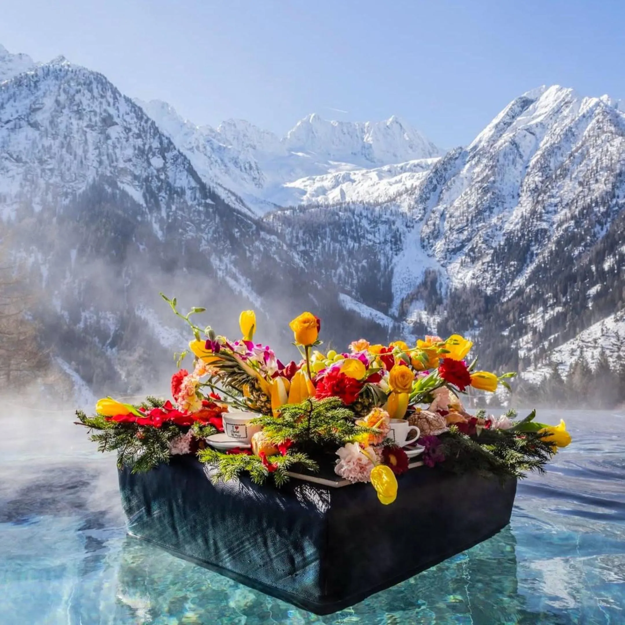 Swimming pool in Hotel Chalet Al Foss - Adults Only