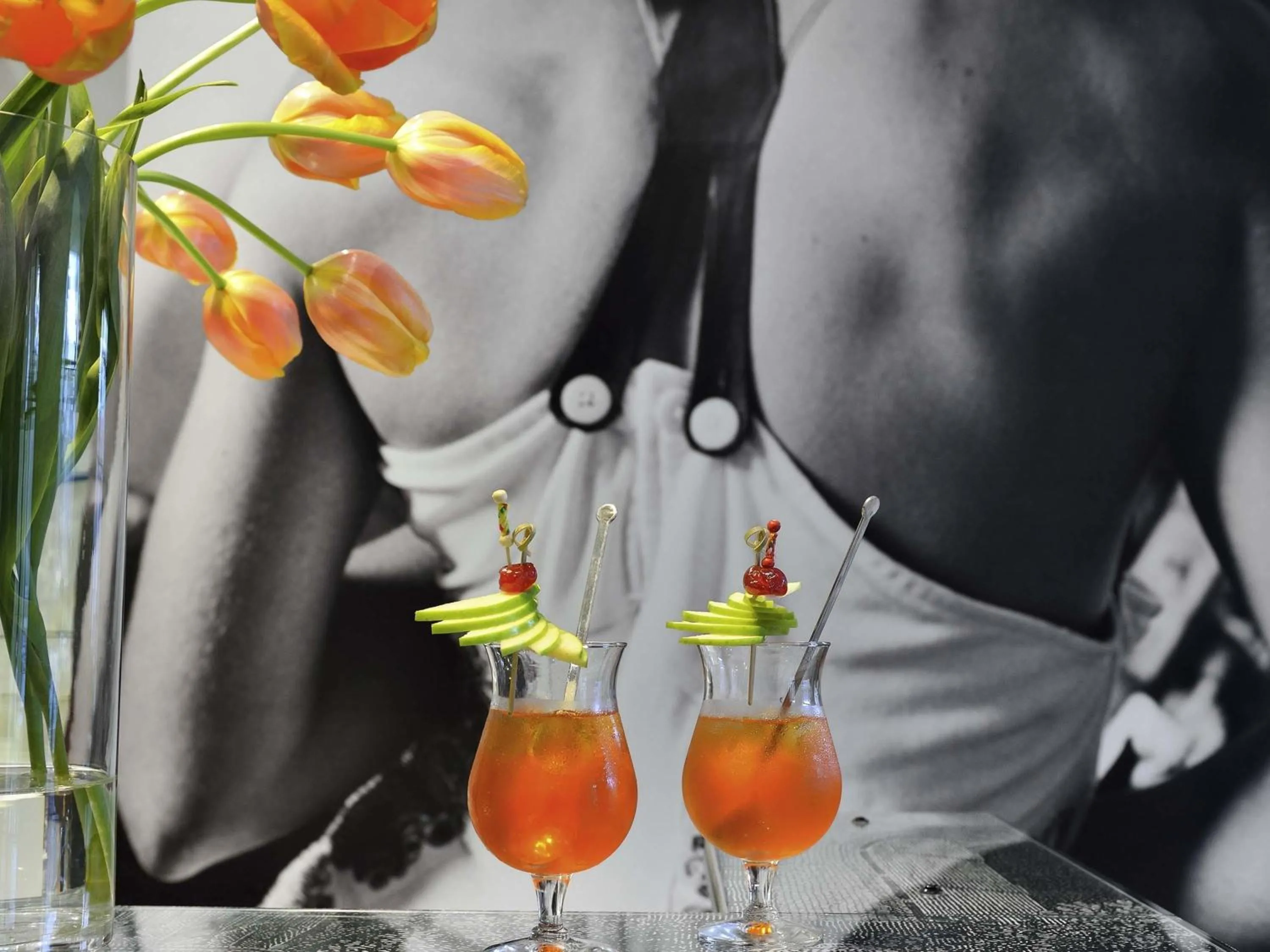 Lounge or bar in Jules César Hotel & Spa Arles - MGallery Collection