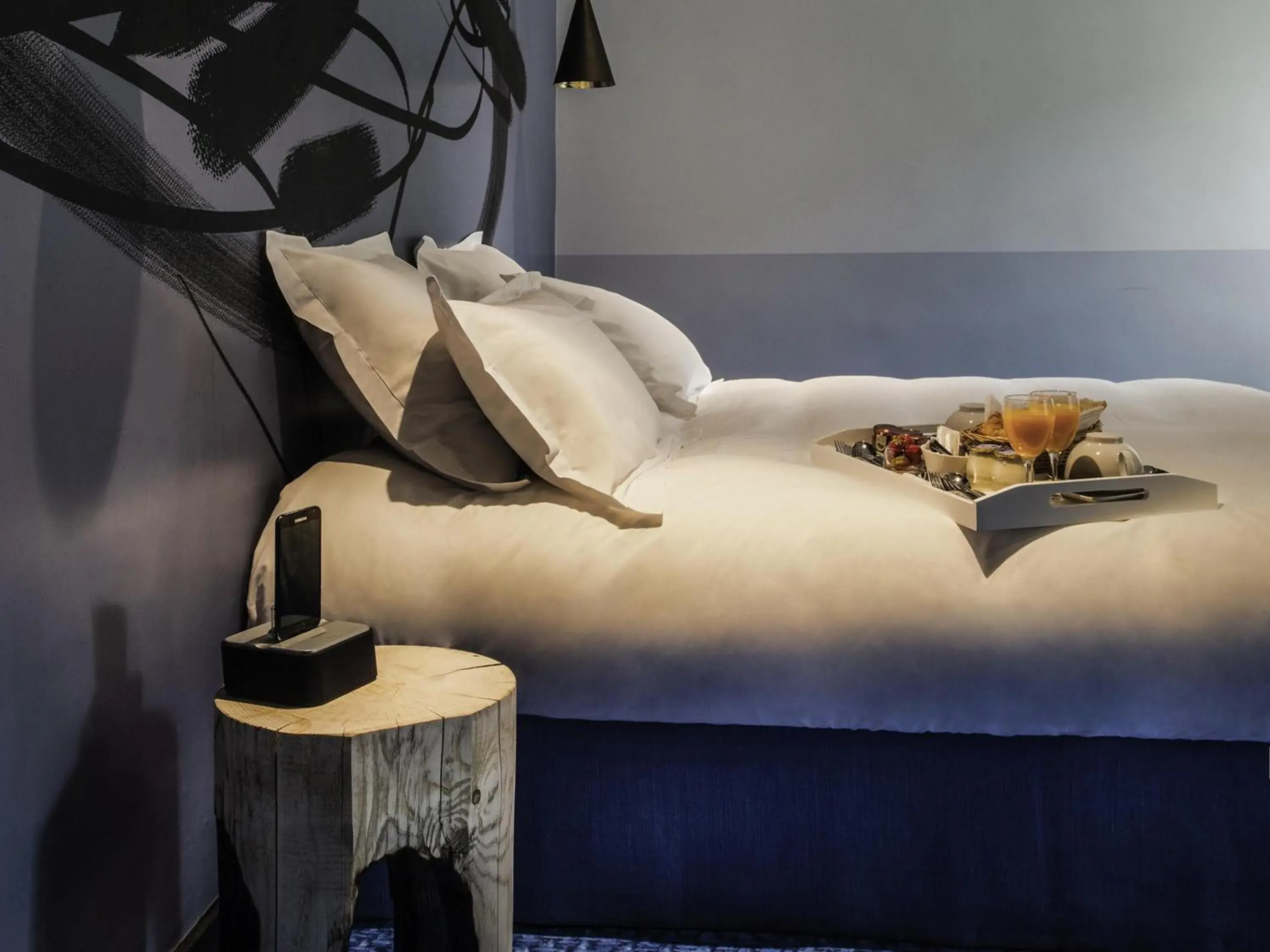 Bedroom, Bed in Jules César Hotel & Spa Arles - MGallery Collection Bedroom, Bed in Jules César Hotel & Spa Arles - MGallery Collection