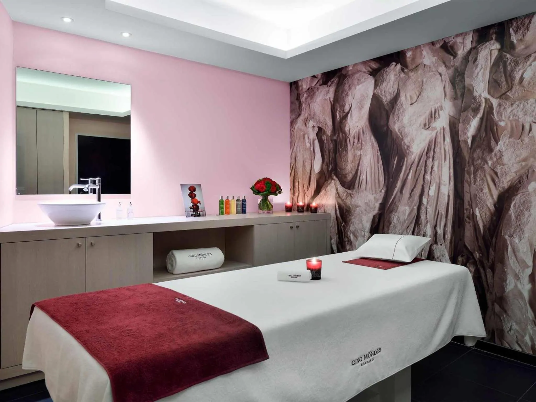 Spa and wellness centre/facilities, Bed in Jules César Hotel & Spa Arles - MGallery Collection