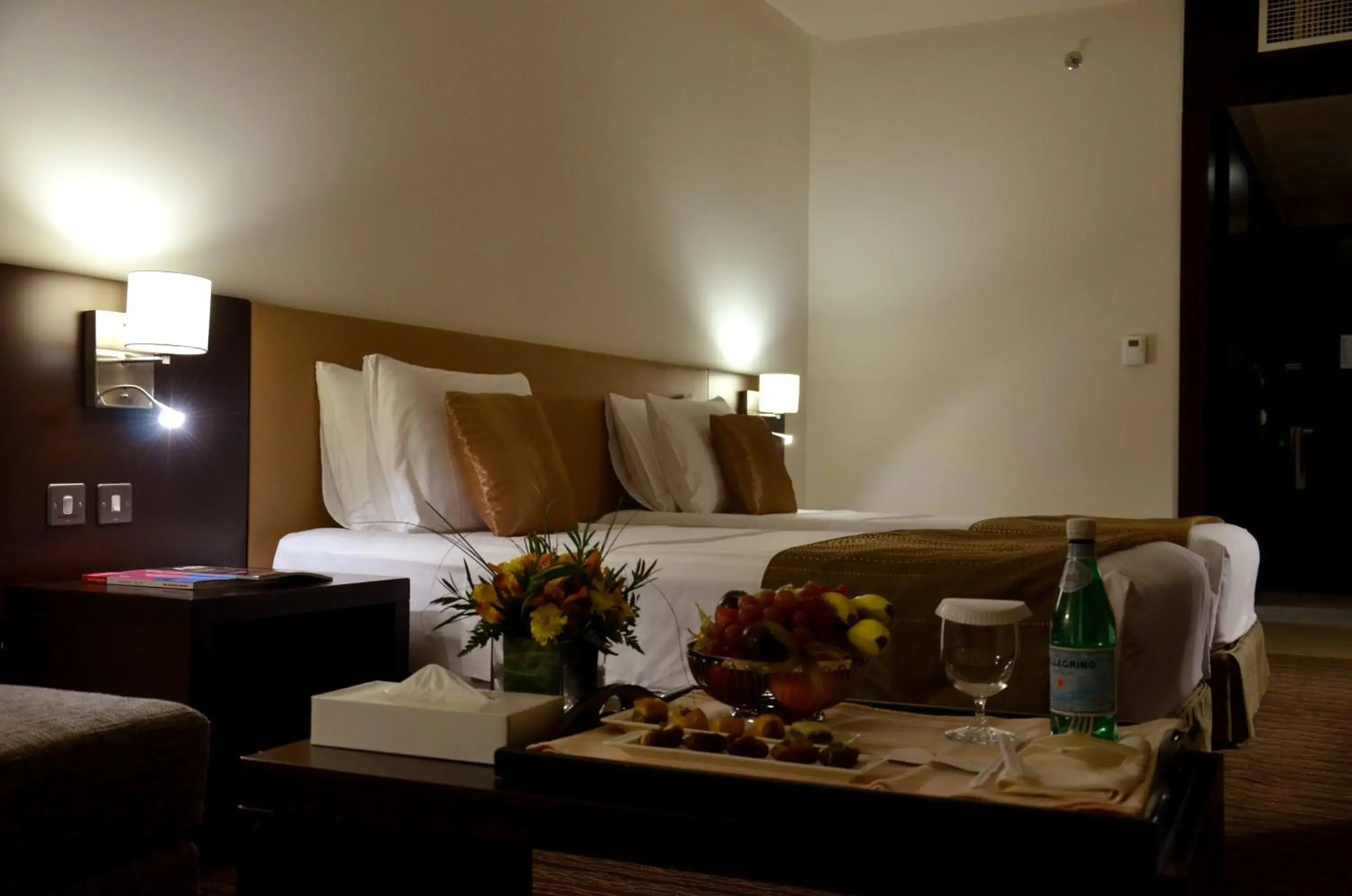 Bed in Safir Hotel Doha Bed in Safir Hotel Doha